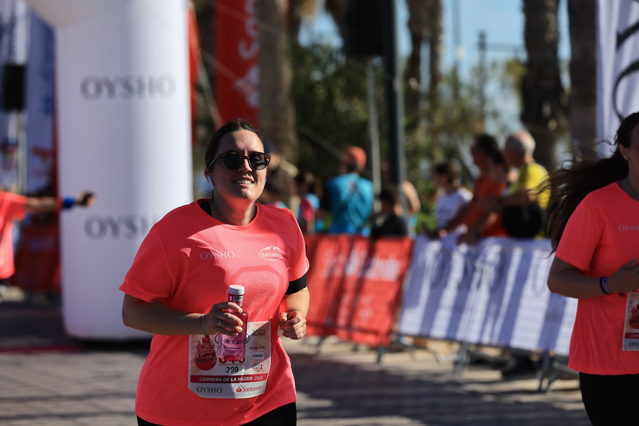 Las mejores fotos de la Carrera de la Mujer Central Lechera Asturiana de Valencia. 0845