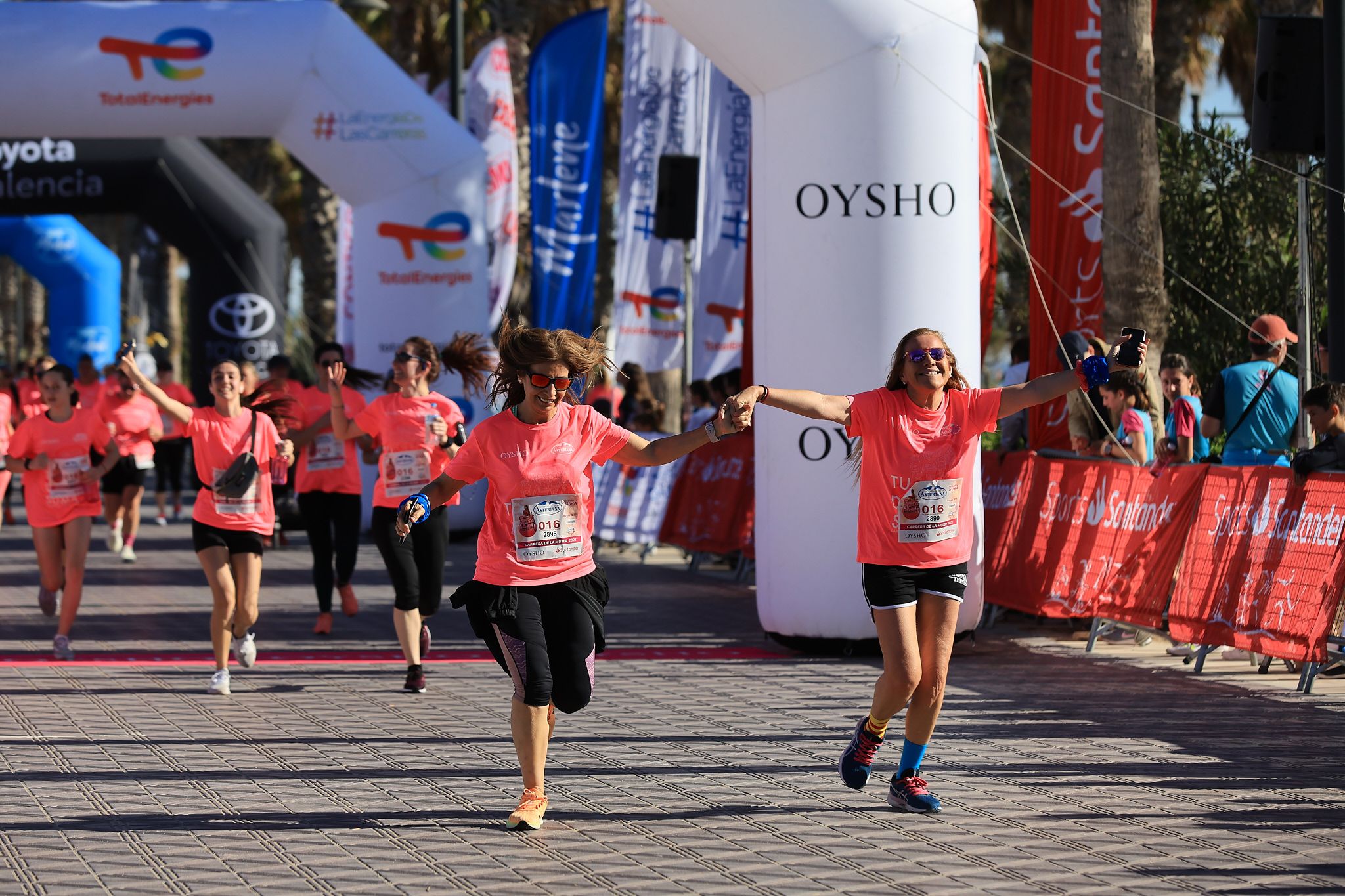 Las mejores fotos de la Carrera de la Mujer Central Lechera Asturiana de Valencia. 0846