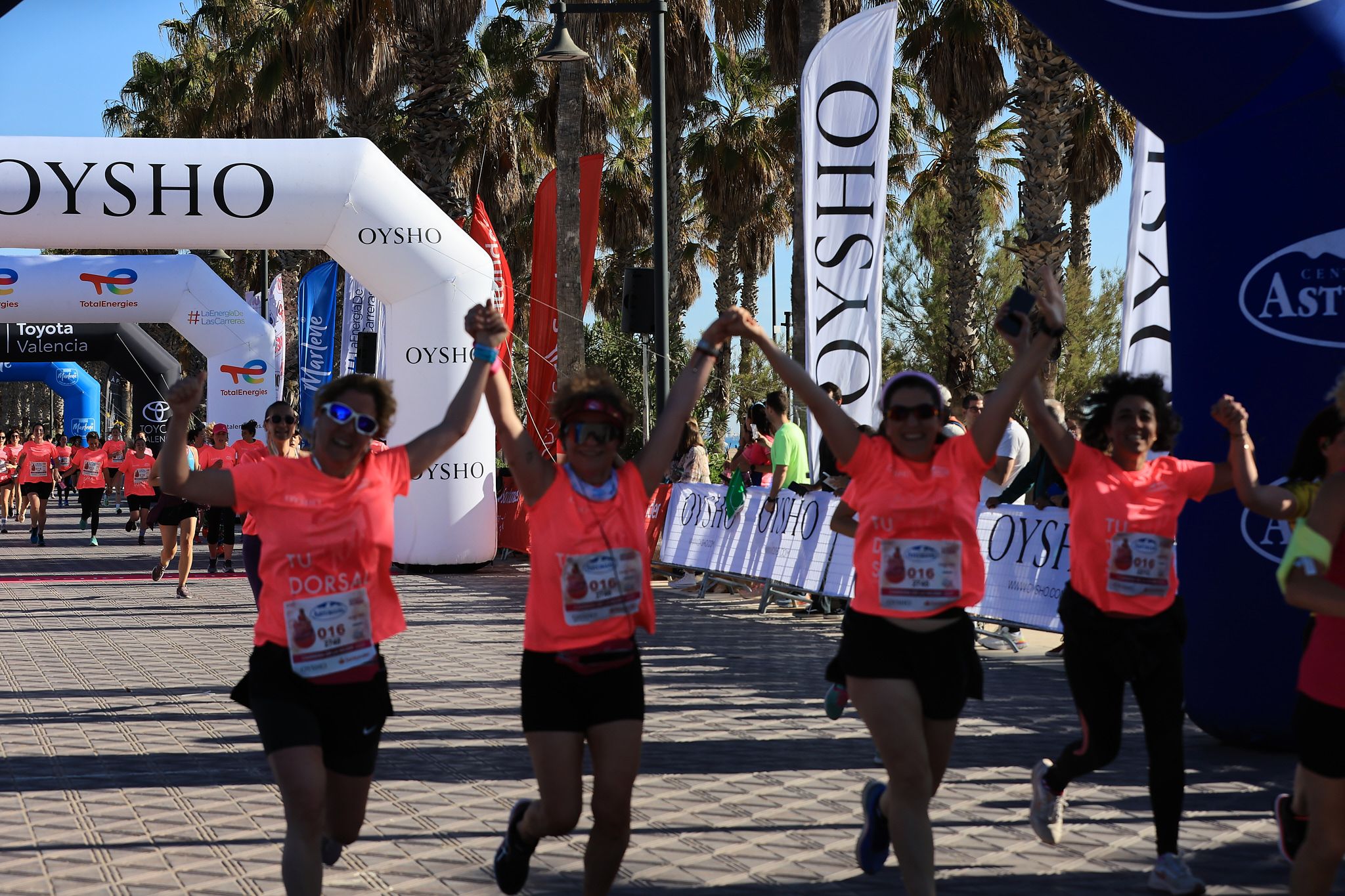 Las mejores fotos de la Carrera de la Mujer Central Lechera Asturiana de Valencia. 0642
