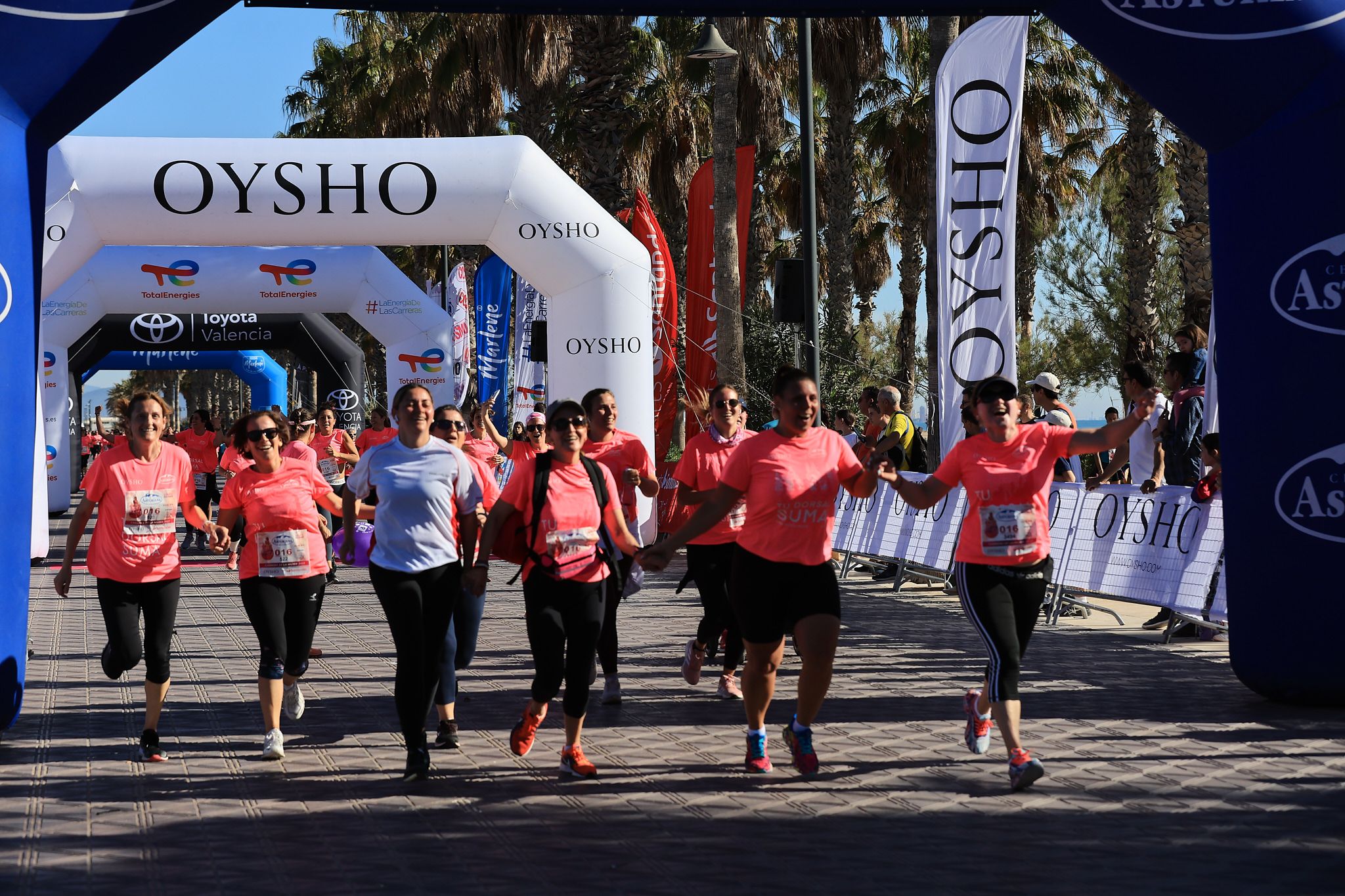 Las mejores fotos de la Carrera de la Mujer Central Lechera Asturiana de Valencia. 0850