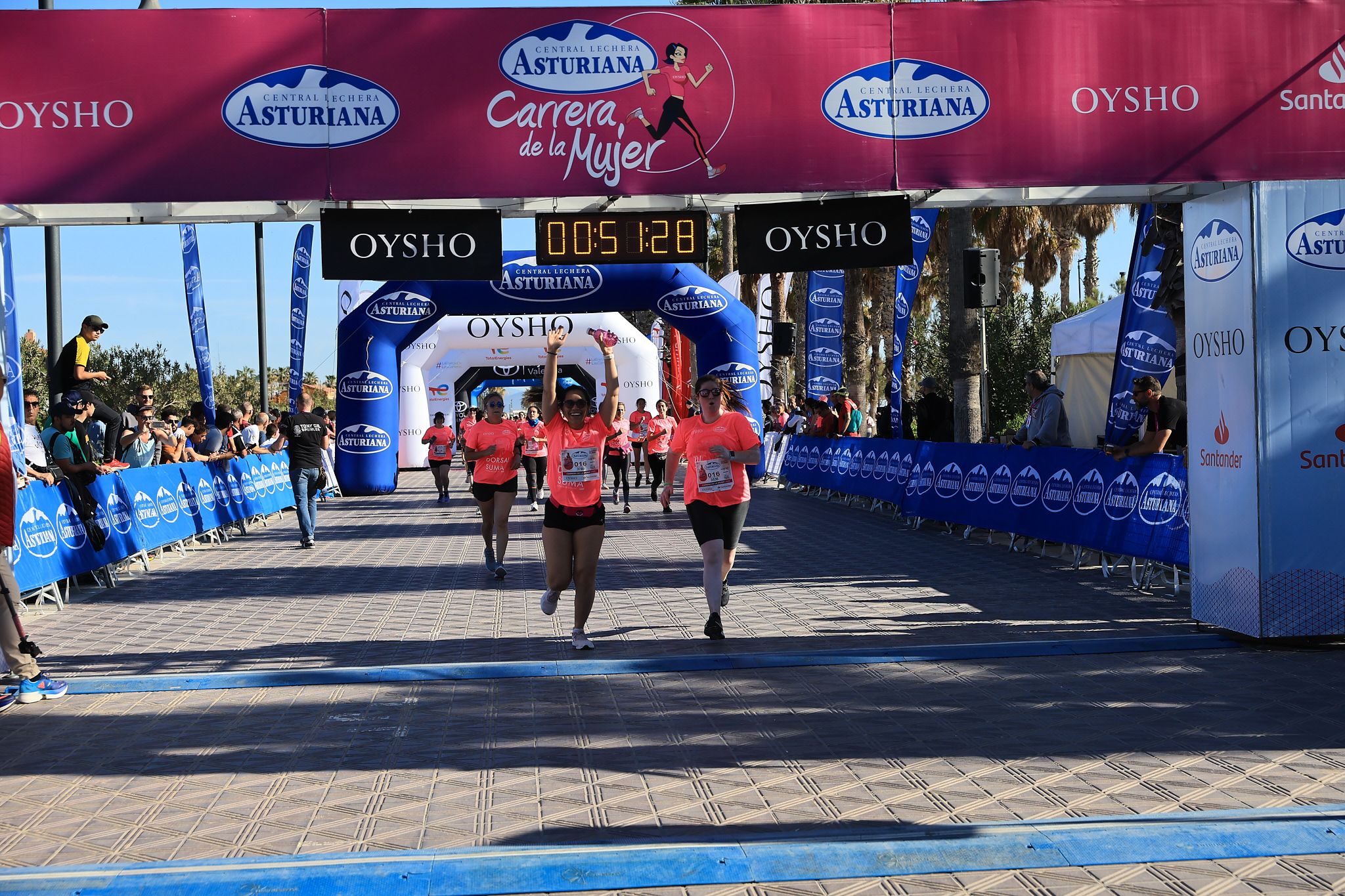 Las mejores fotos de la Carrera de la Mujer Central Lechera Asturiana de Valencia. 0856