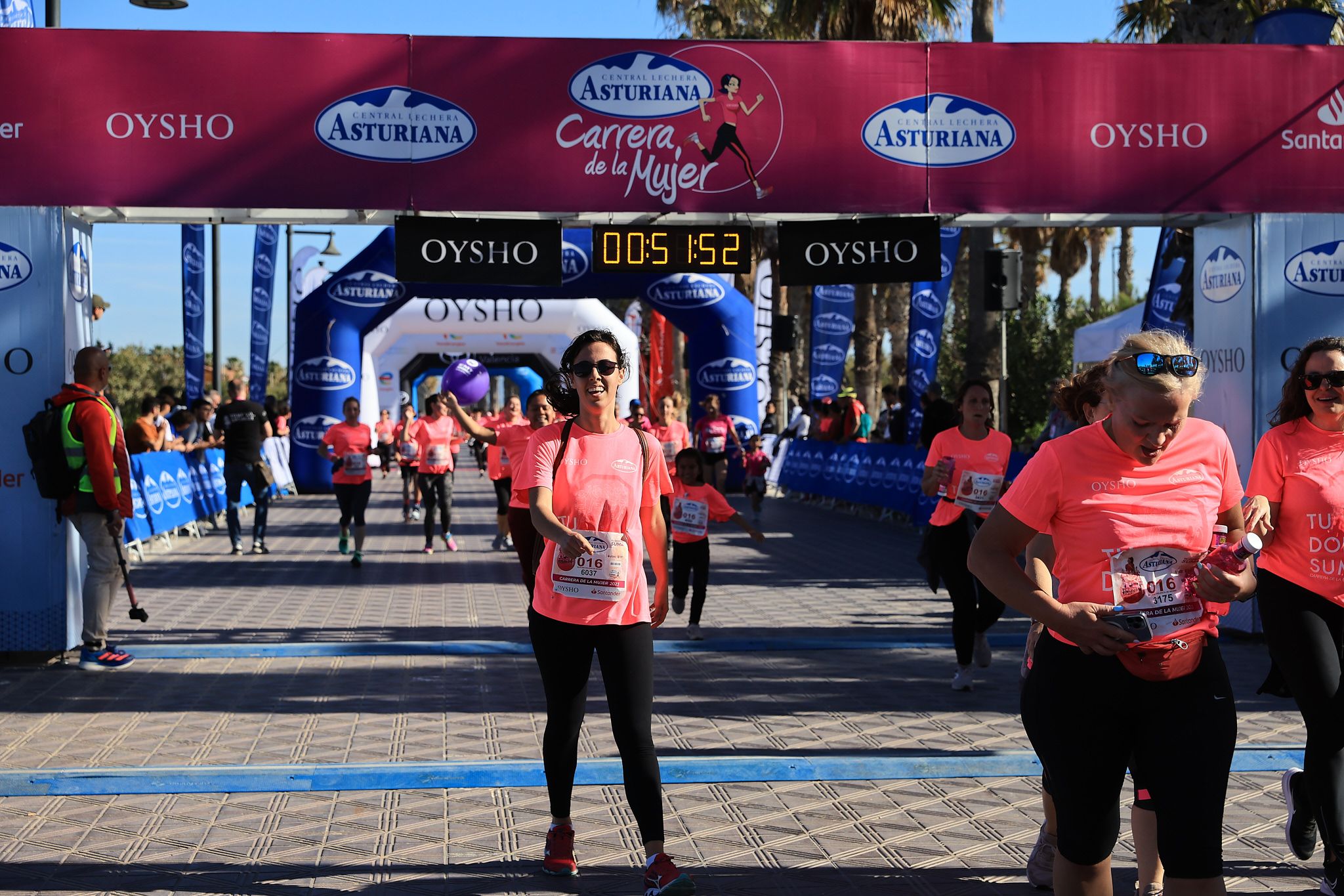 Las mejores fotos de la Carrera de la Mujer Central Lechera Asturiana de Valencia. 0863