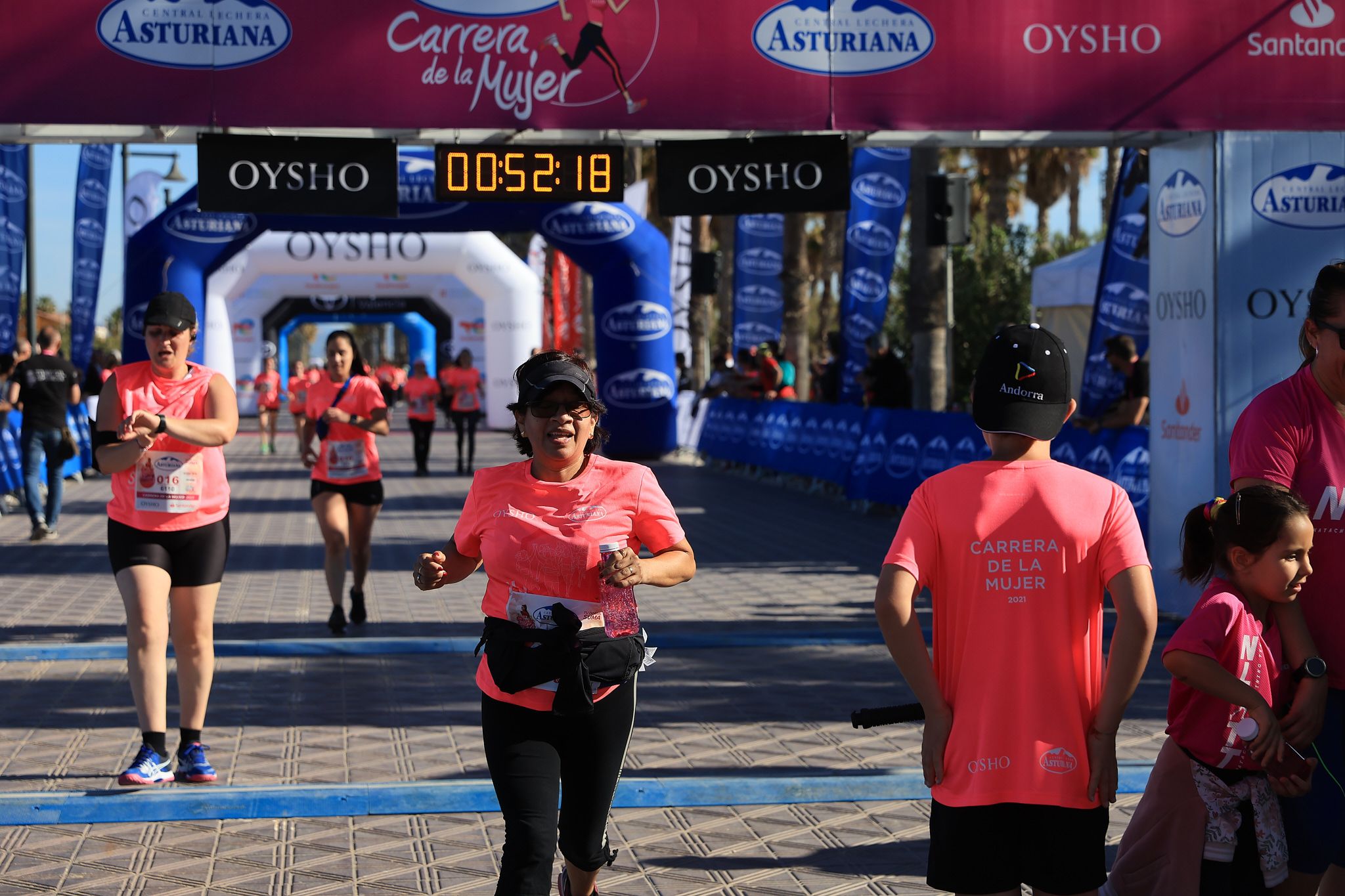 Las mejores fotos de la Carrera de la Mujer Central Lechera Asturiana de Valencia. 0870