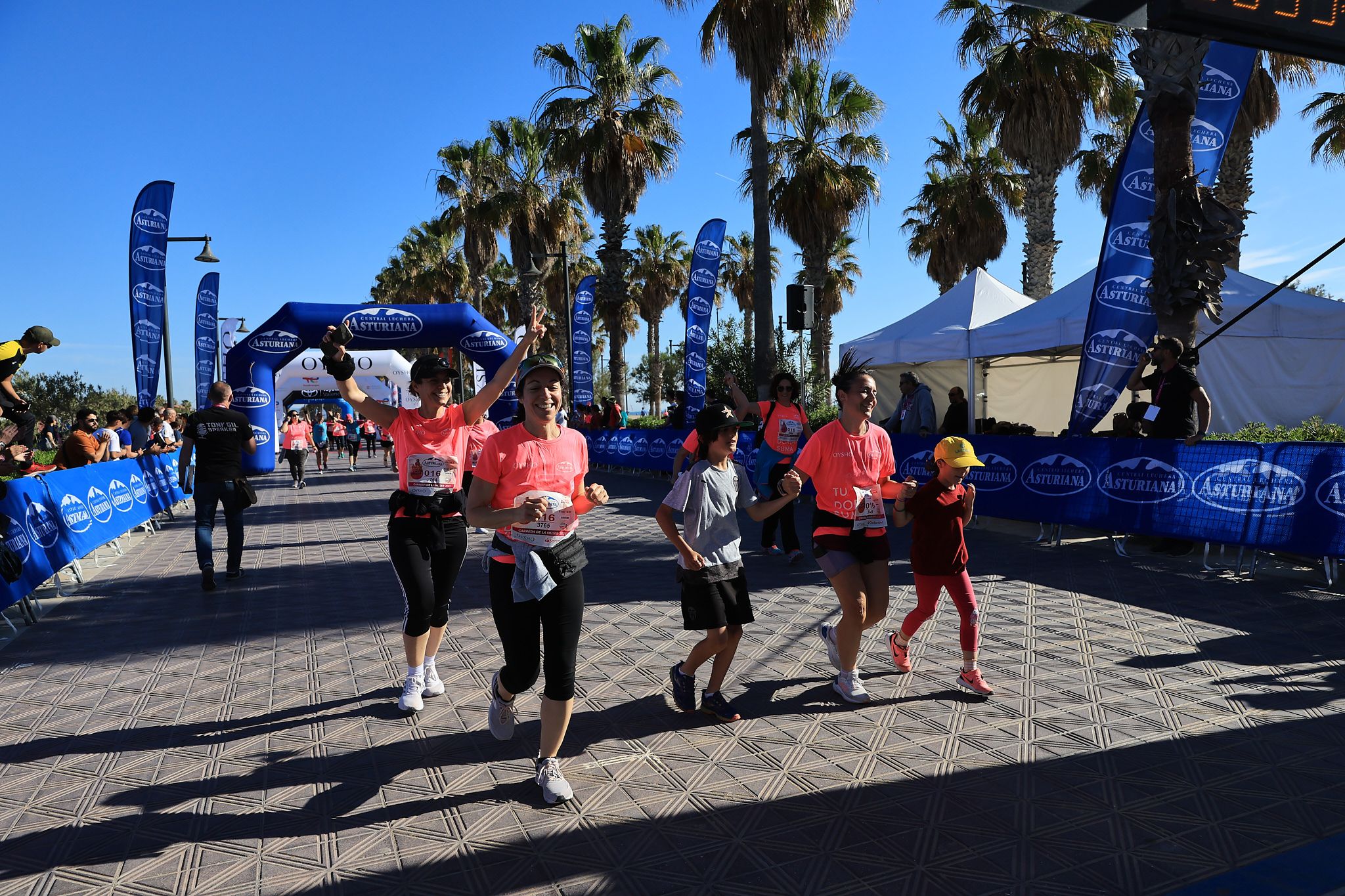 Las mejores fotos de la Carrera de la Mujer Central Lechera Asturiana de Valencia. 0879