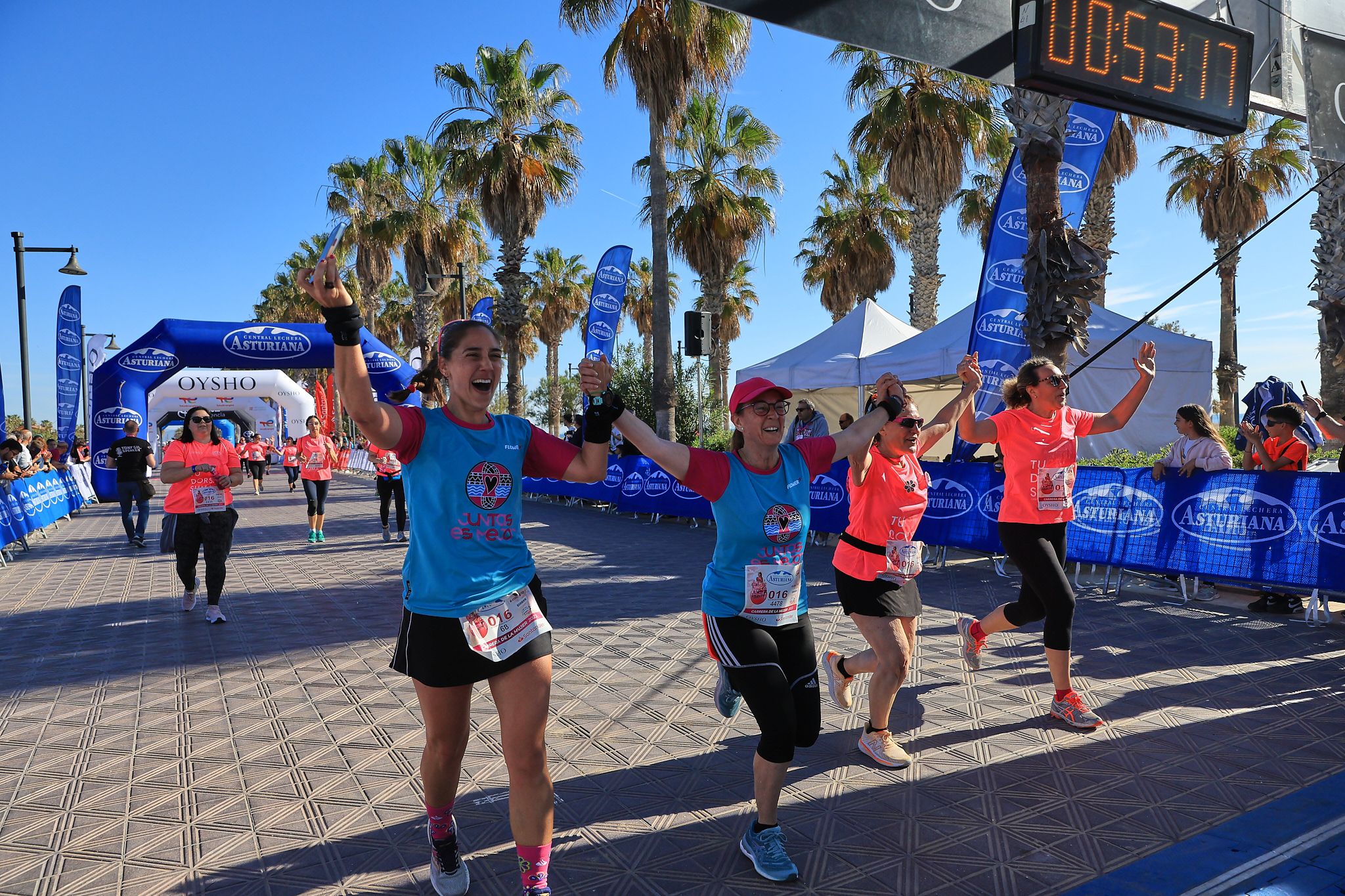 Las mejores fotos de la Carrera de la Mujer Central Lechera Asturiana de Valencia. 0883