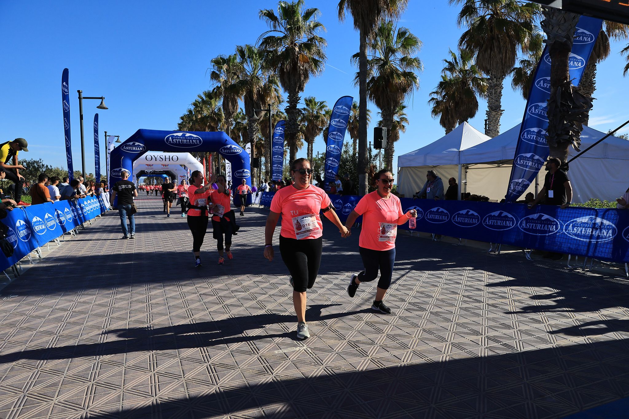 Las mejores fotos de la Carrera de la Mujer Central Lechera Asturiana de Valencia. 0885