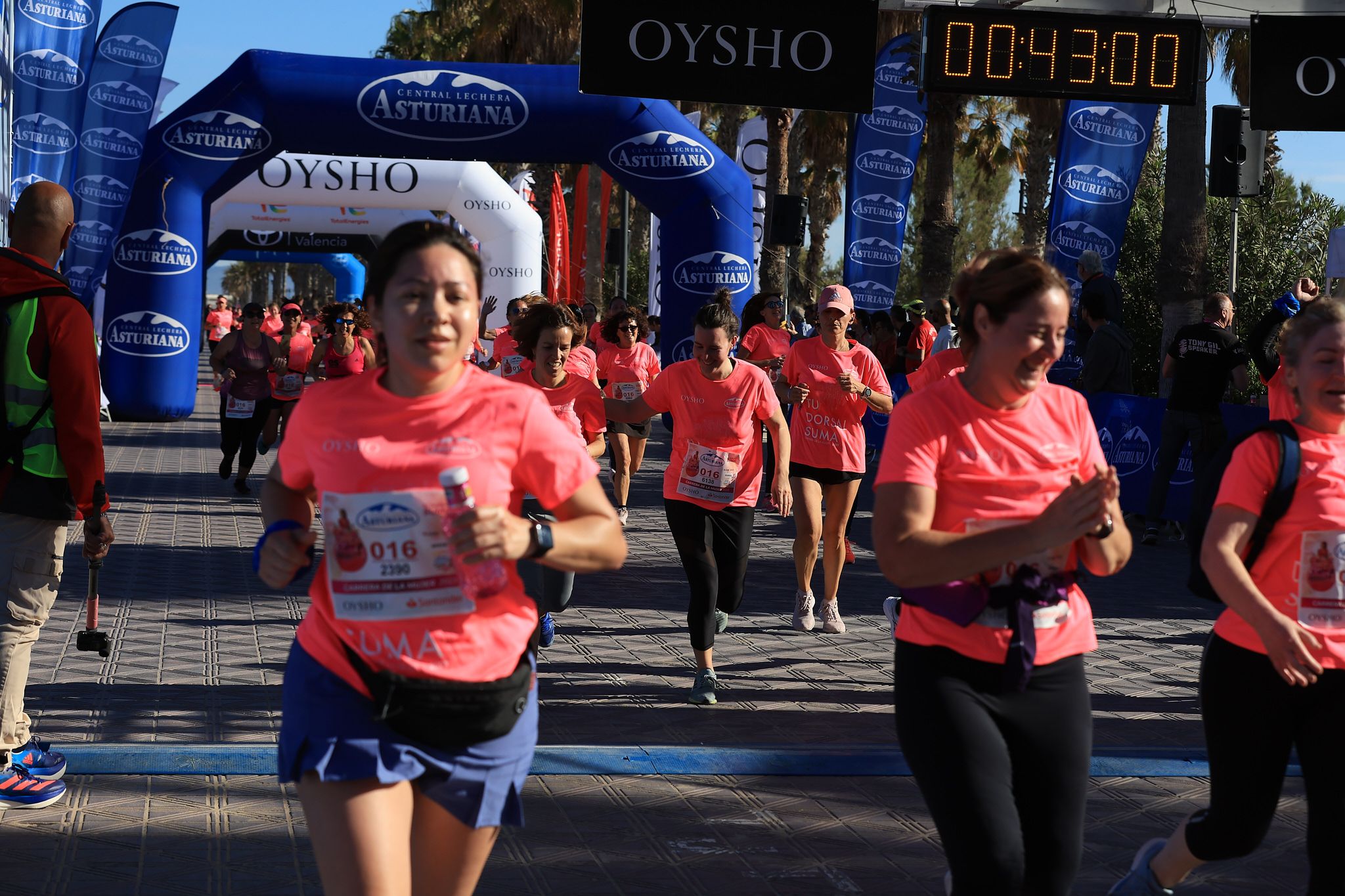 Las mejores fotos de la Carrera de la Mujer Central Lechera Asturiana de Valencia. 0682