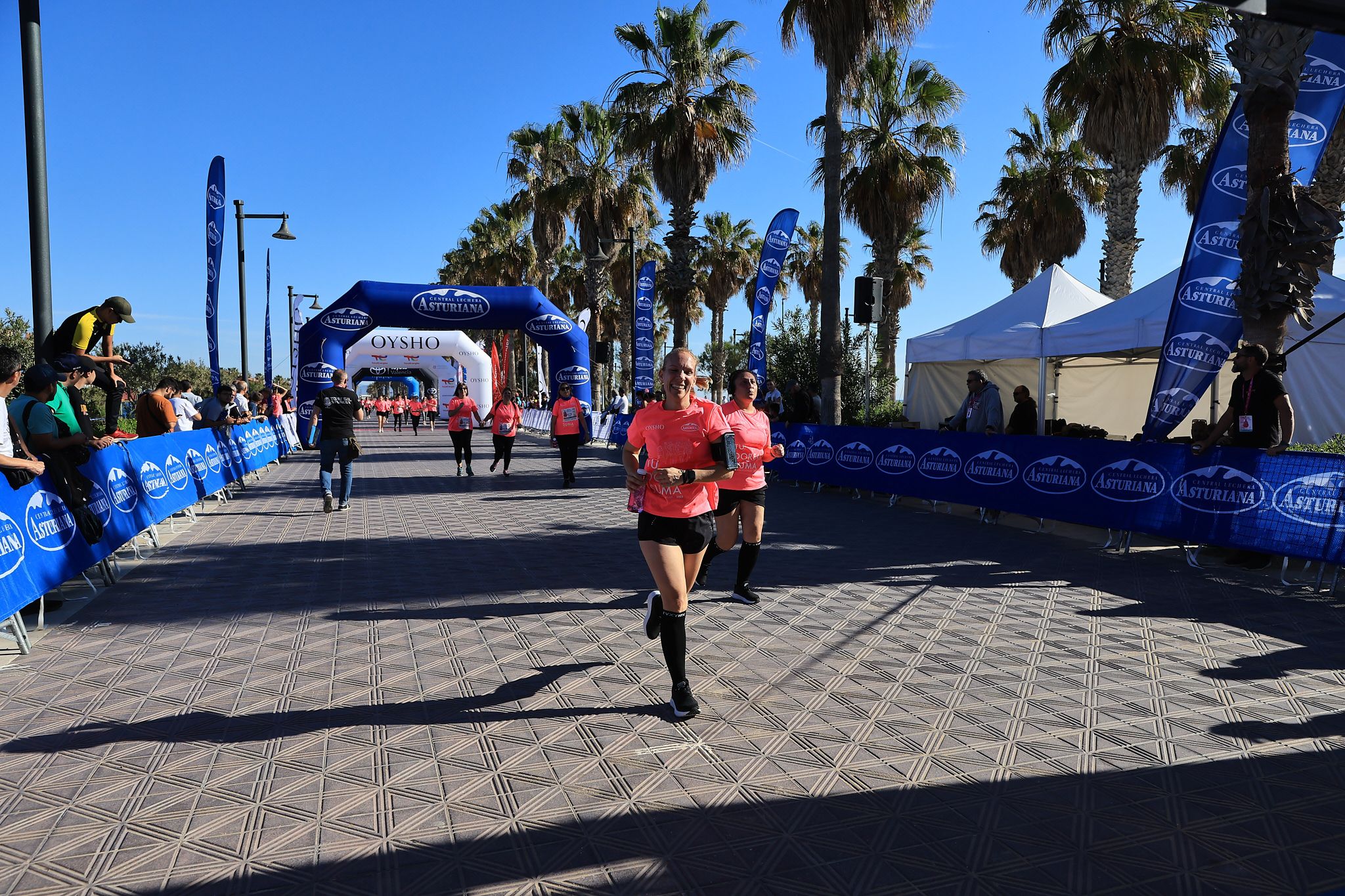 Las mejores fotos de la Carrera de la Mujer Central Lechera Asturiana de Valencia. 0888
