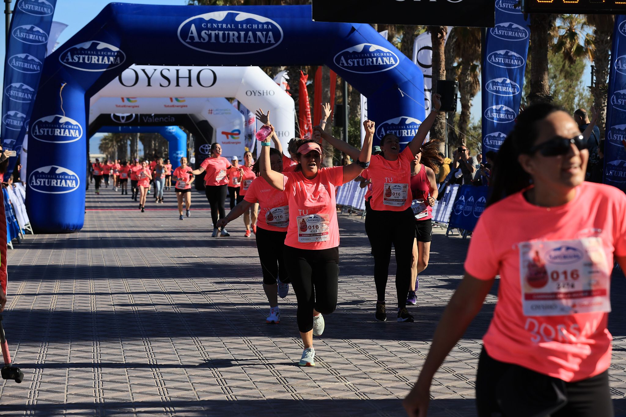 Las mejores fotos de la Carrera de la Mujer Central Lechera Asturiana de Valencia. 0688
