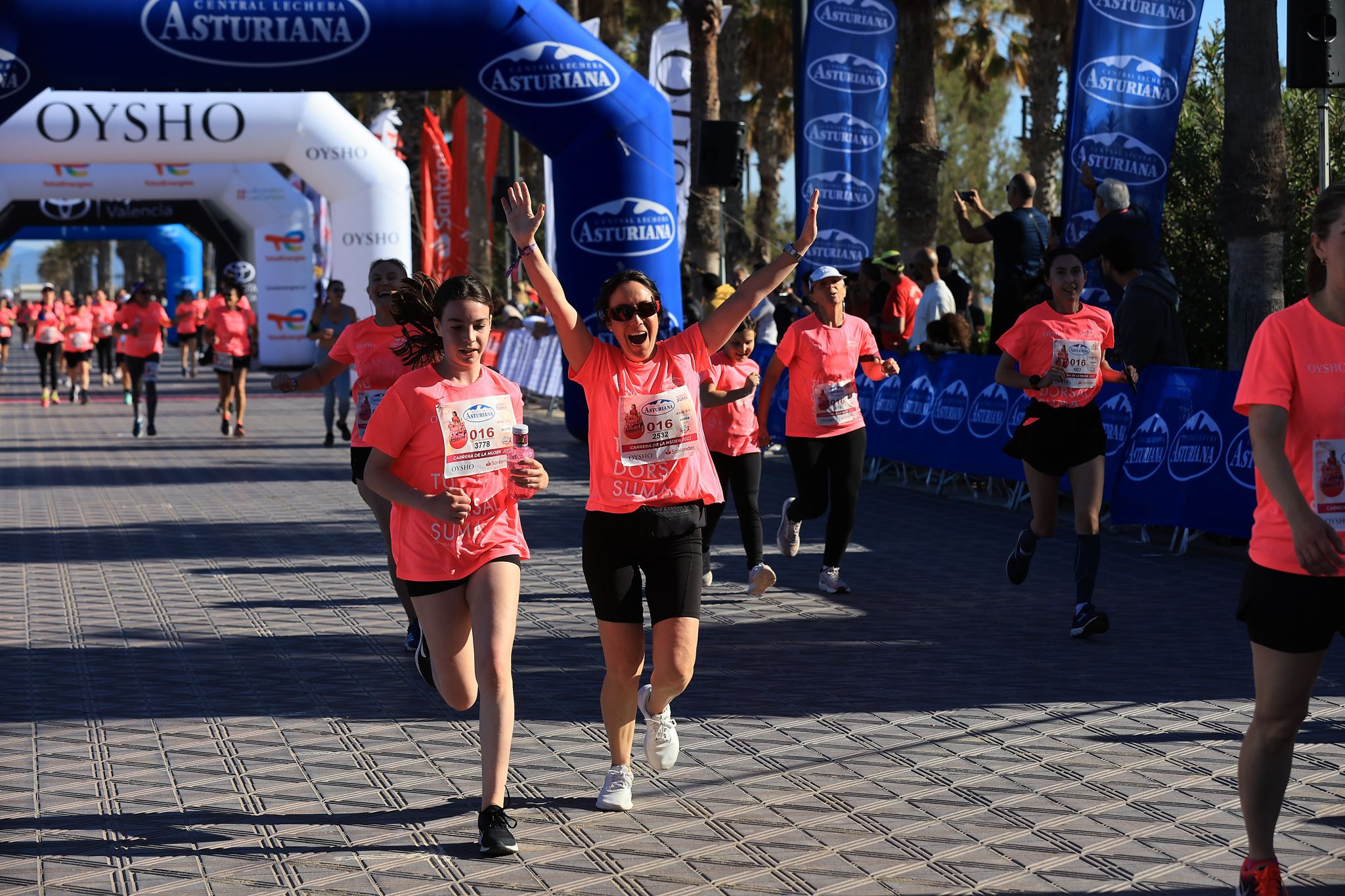 Las mejores fotos de la Carrera de la Mujer Central Lechera Asturiana de Valencia. 0692