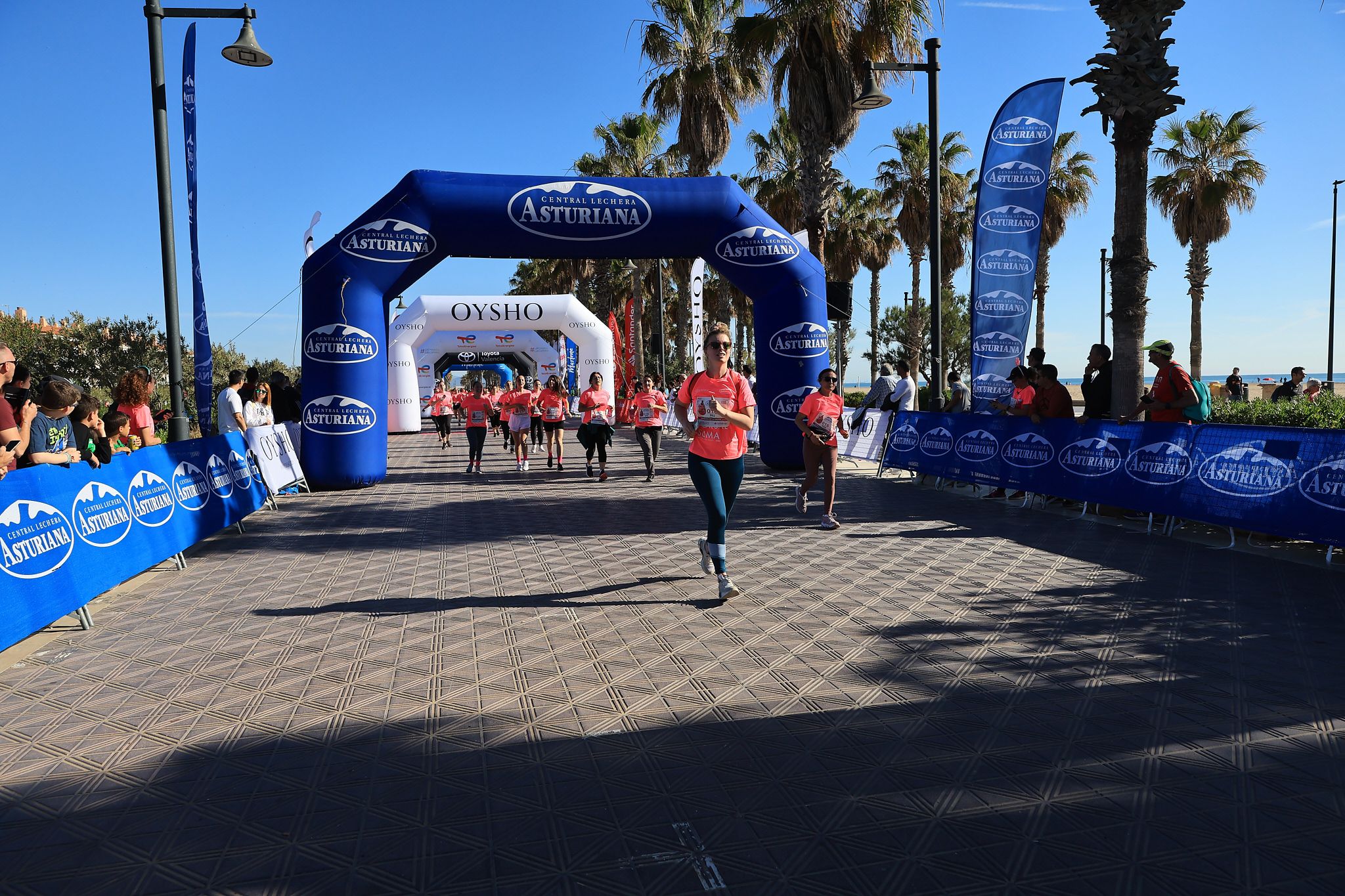 Las mejores fotos de la Carrera de la Mujer Central Lechera Asturiana de Valencia. 0898