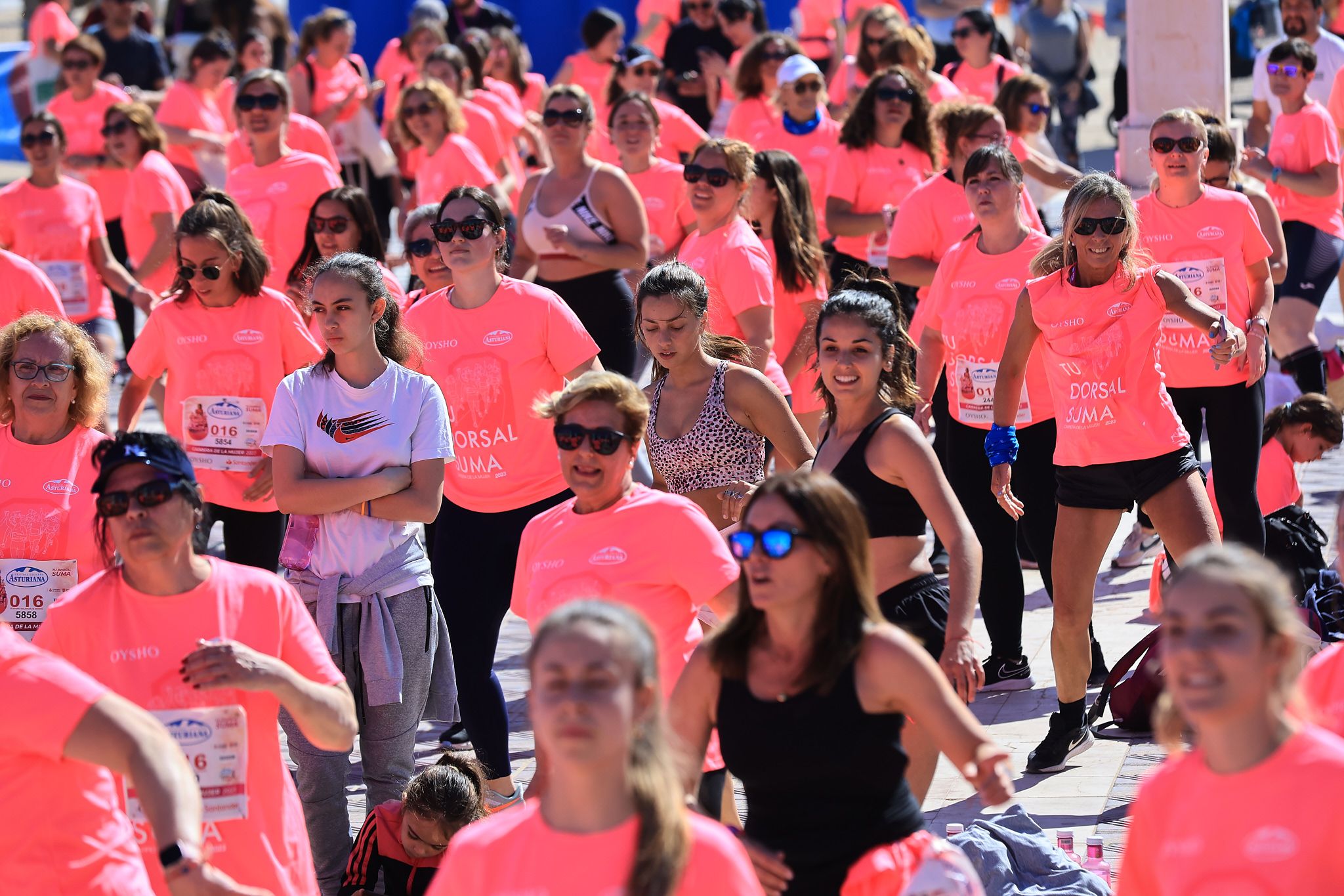Las mejores fotos de la Carrera de la Mujer Central Lechera Asturiana de Valencia. CARRERA DE LA MUJER.