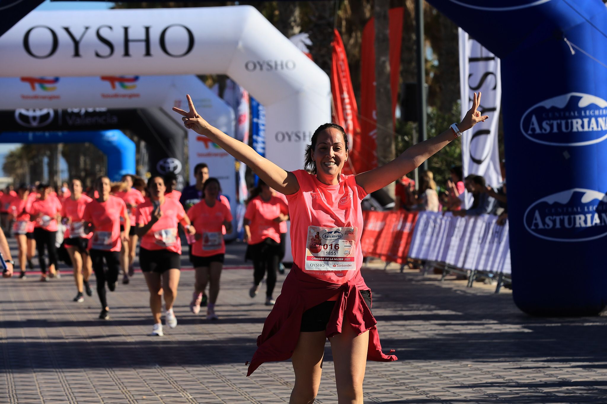 Las mejores fotos de la Carrera de la Mujer Central Lechera Asturiana de Valencia. 0701