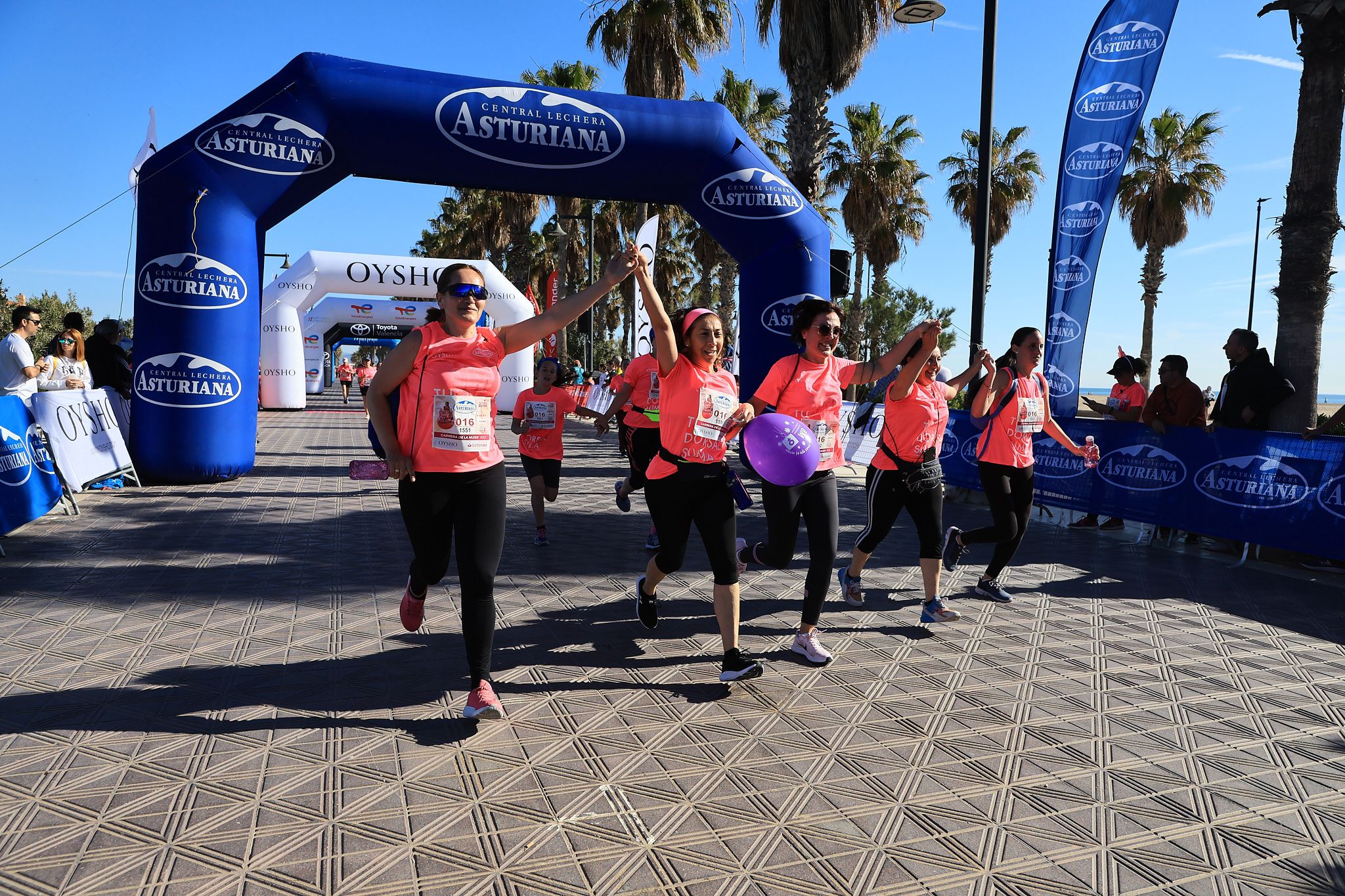 Las mejores fotos de la Carrera de la Mujer Central Lechera Asturiana de Valencia. 0905