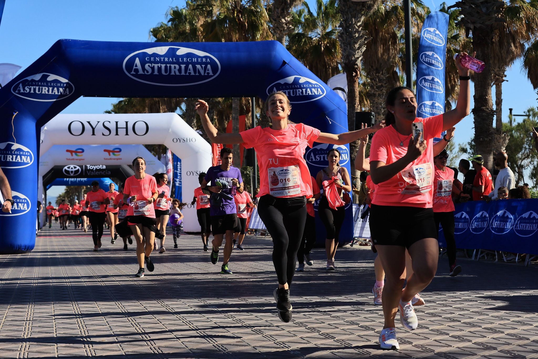 Las mejores fotos de la Carrera de la Mujer Central Lechera Asturiana de Valencia. 0703