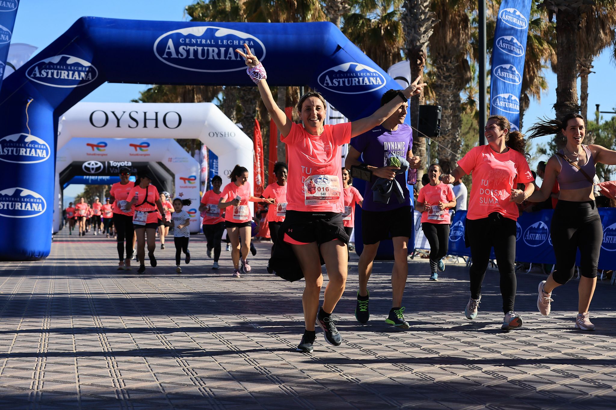 Las mejores fotos de la Carrera de la Mujer Central Lechera Asturiana de Valencia. 0704