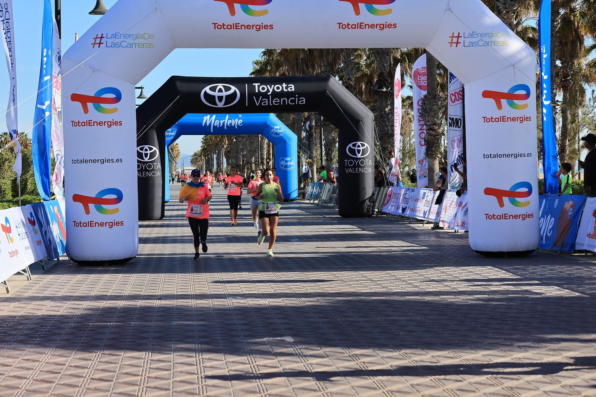 Las mejores fotos de la Carrera de la Mujer Central Lechera Asturiana de Valencia. 0407