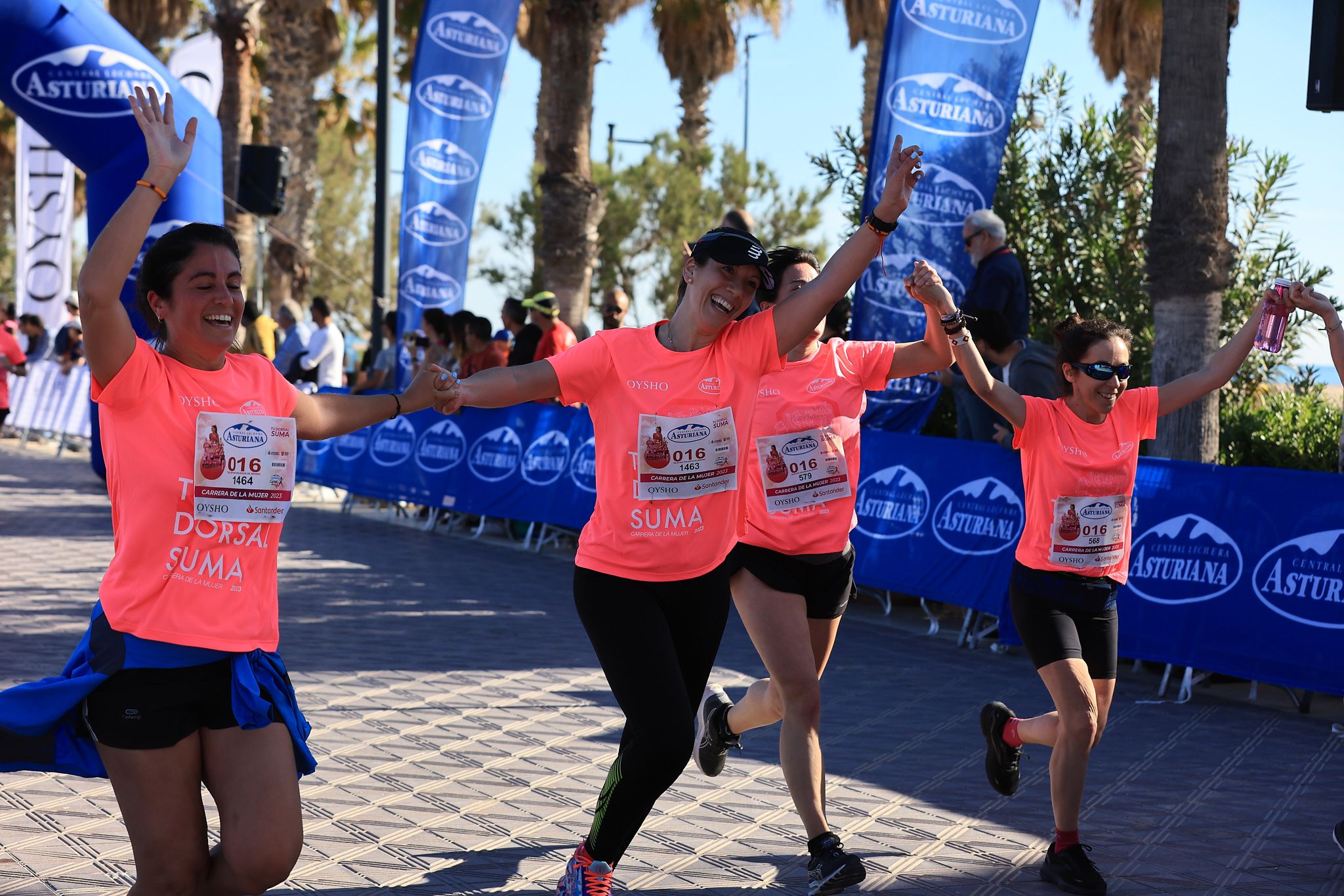 Las mejores fotos de la Carrera de la Mujer Central Lechera Asturiana de Valencia. 0712