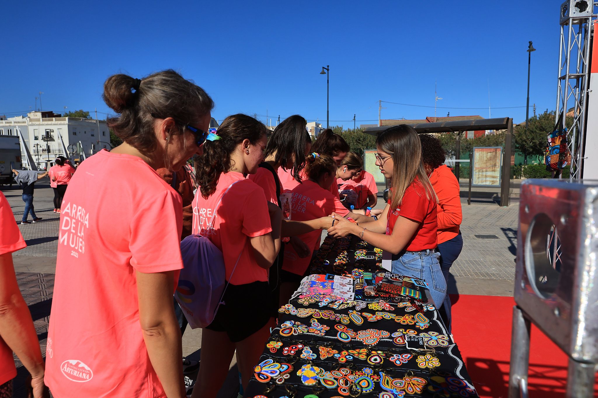 Las mejores fotos de la Carrera de la Mujer Central Lechera Asturiana de Valencia. 0917