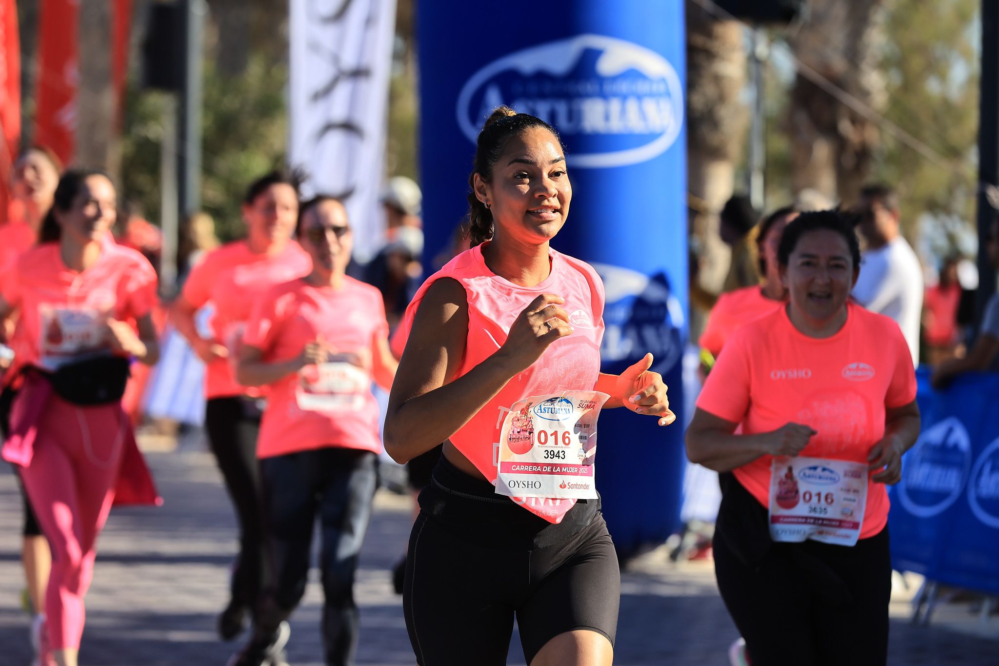 Las mejores fotos de la Carrera de la Mujer Central Lechera Asturiana de Valencia. 0715
