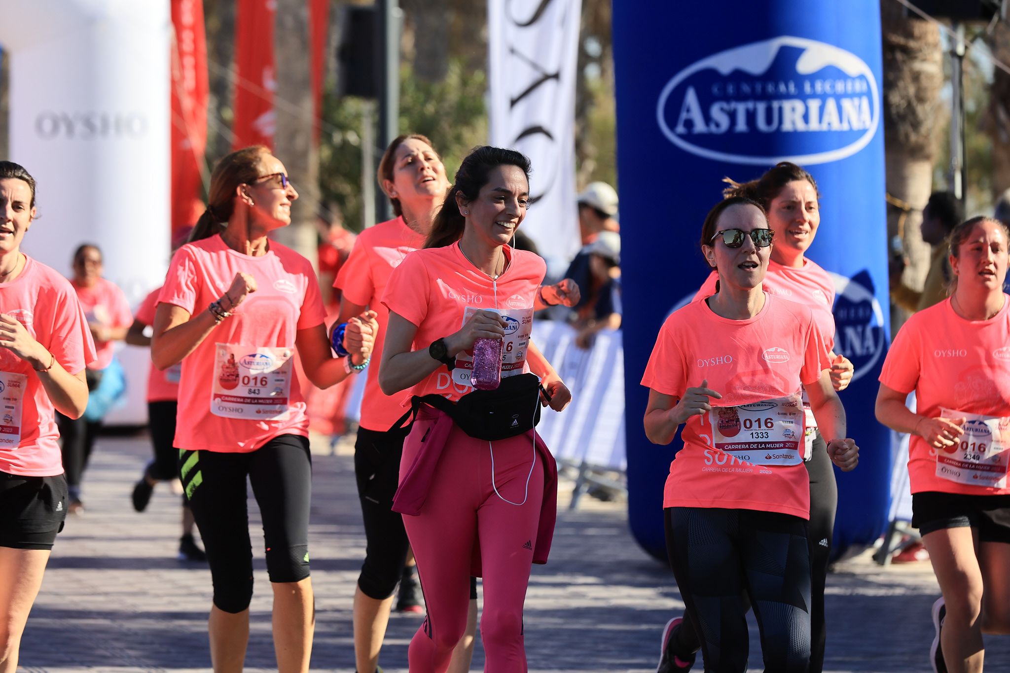 Las mejores fotos de la Carrera de la Mujer Central Lechera Asturiana de Valencia. 0716
