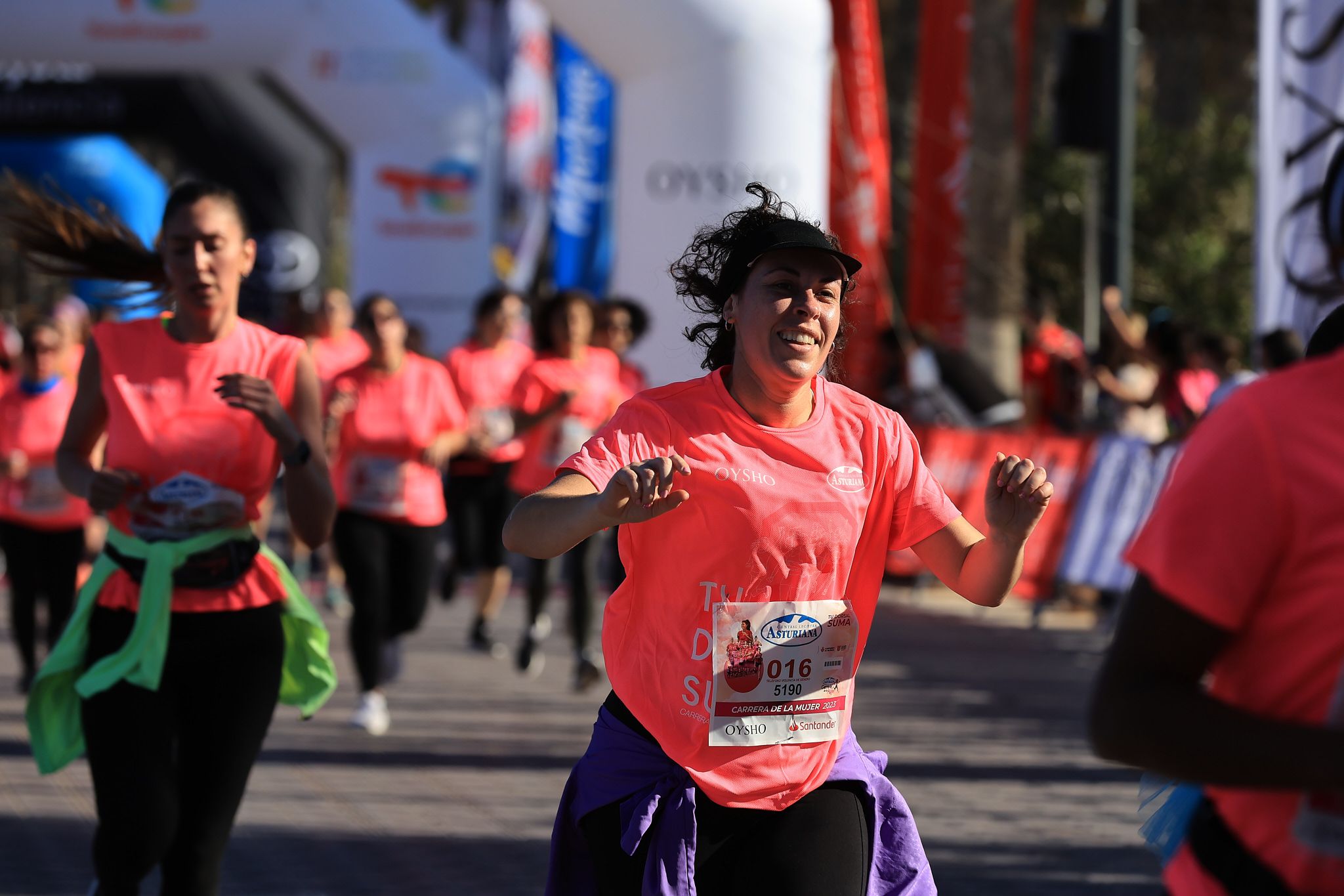 Las mejores fotos de la Carrera de la Mujer Central Lechera Asturiana de Valencia. 0718