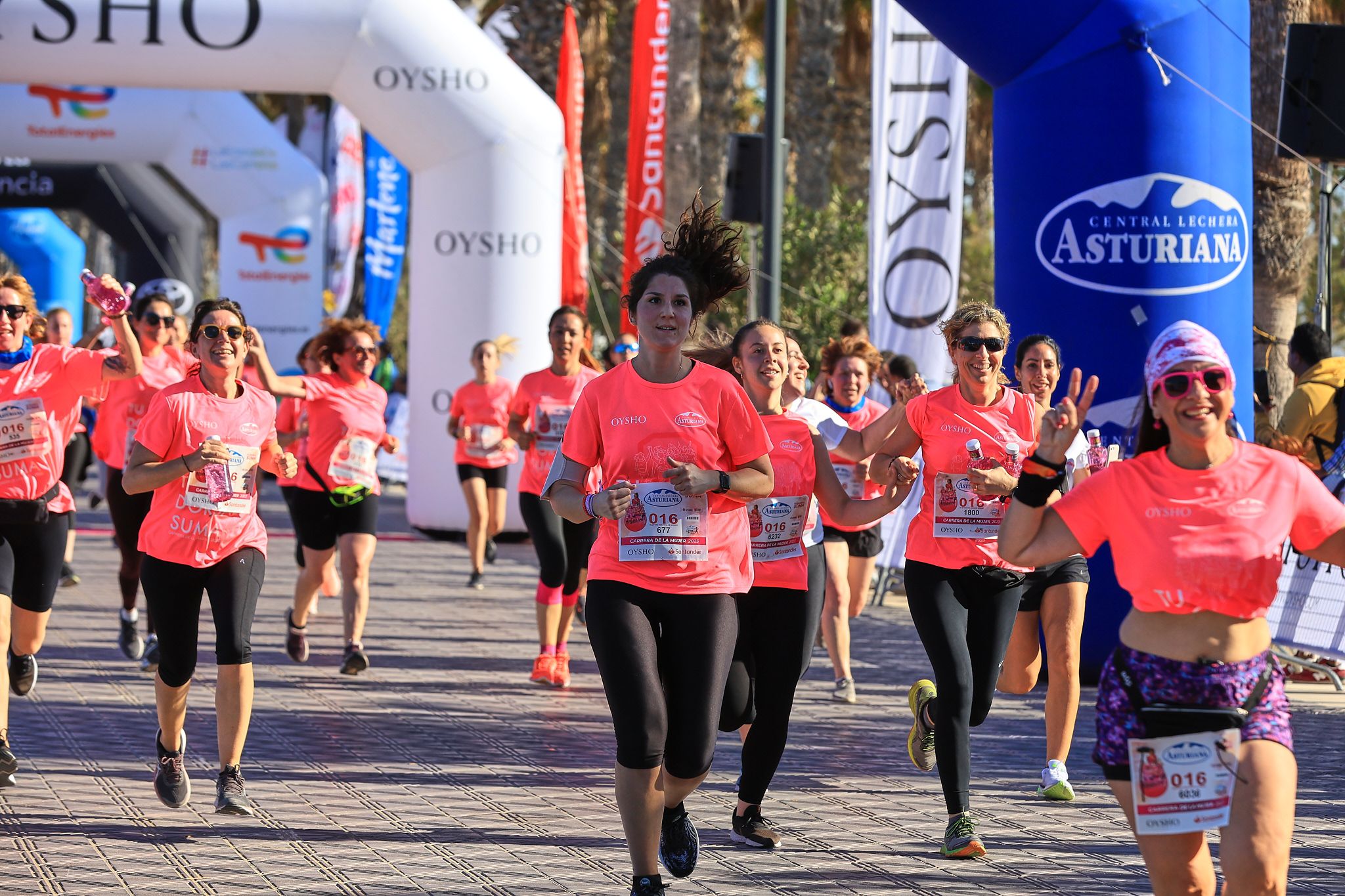 Las mejores fotos de la Carrera de la Mujer Central Lechera Asturiana de Valencia. 0723