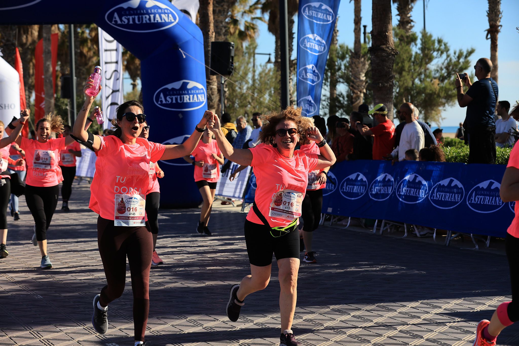 Las mejores fotos de la Carrera de la Mujer Central Lechera Asturiana de Valencia. 0725