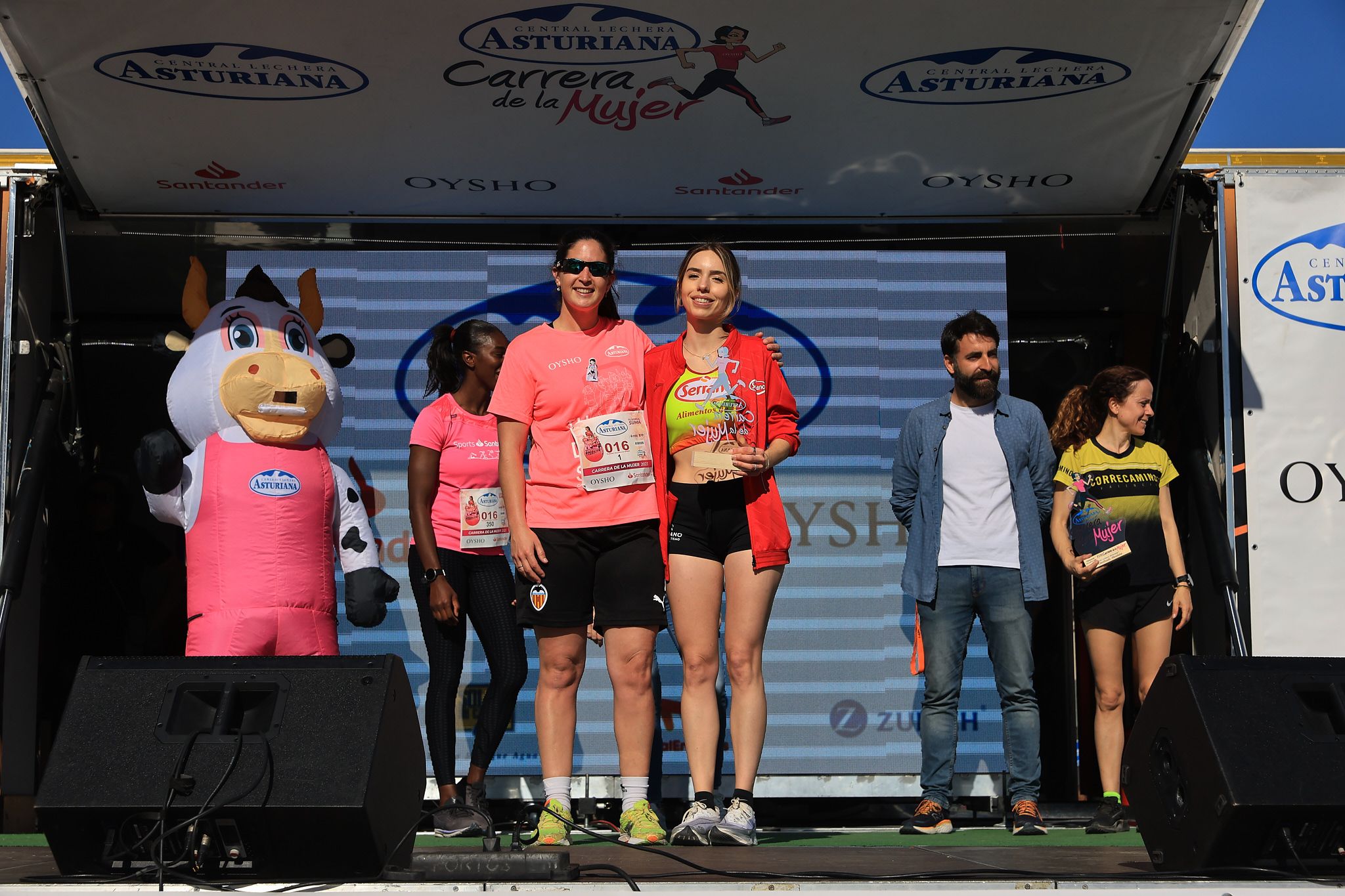 Las mejores fotos de la Carrera de la Mujer Central Lechera Asturiana de Valencia. 0930