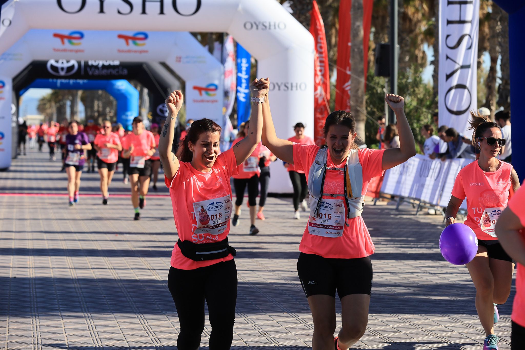 Las mejores fotos de la Carrera de la Mujer Central Lechera Asturiana de Valencia. 0728