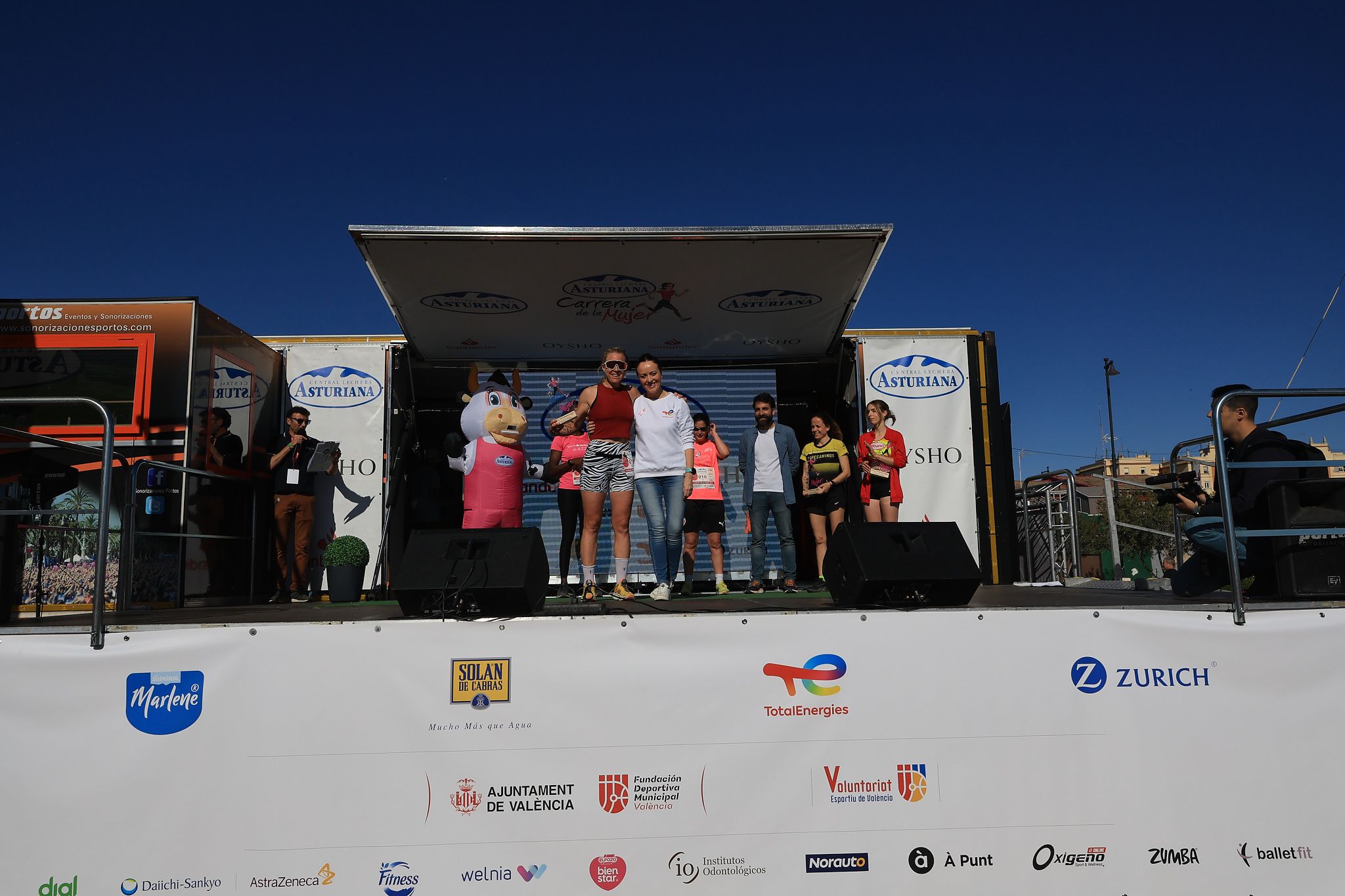 Las mejores fotos de la Carrera de la Mujer Central Lechera Asturiana de Valencia. 0932