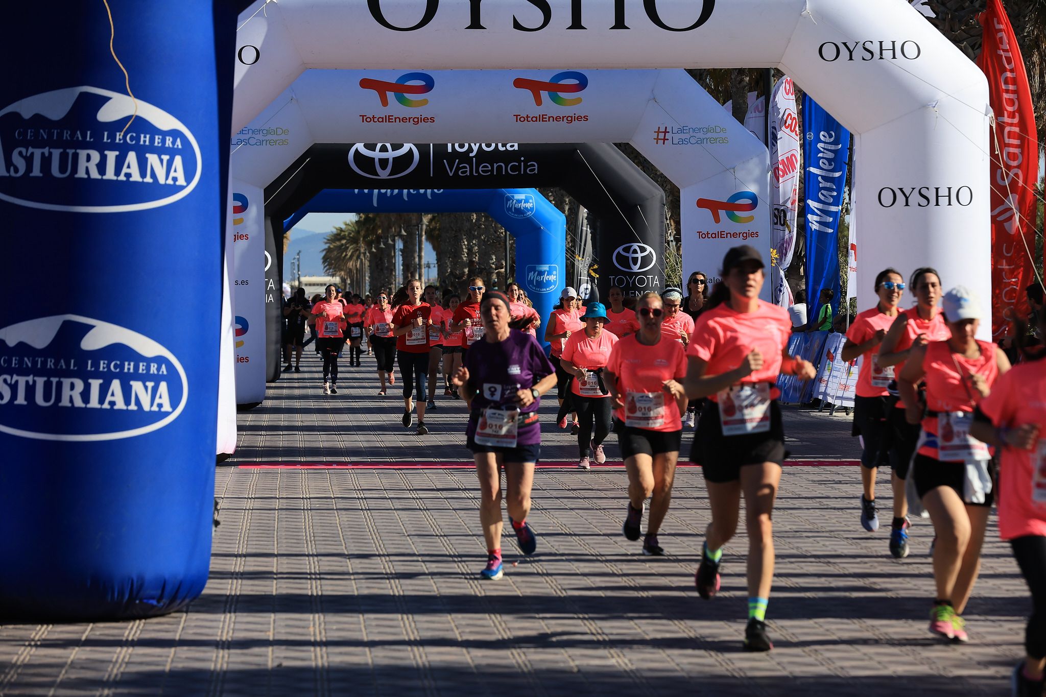 Las mejores fotos de la Carrera de la Mujer Central Lechera Asturiana de Valencia. 0730