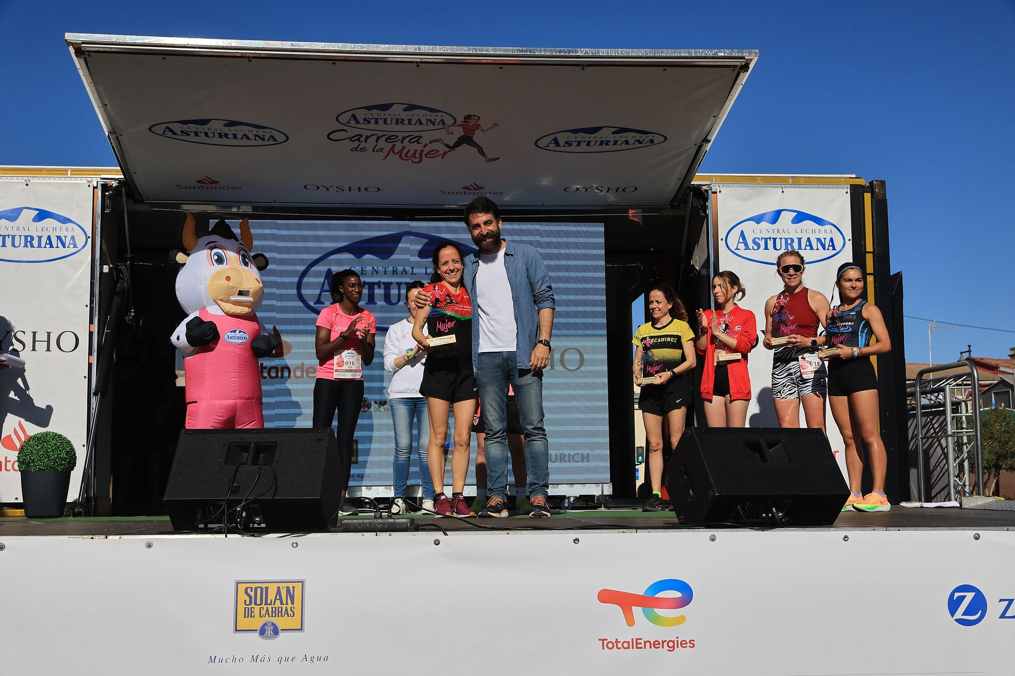 Las mejores fotos de la Carrera de la Mujer Central Lechera Asturiana de Valencia. 0936