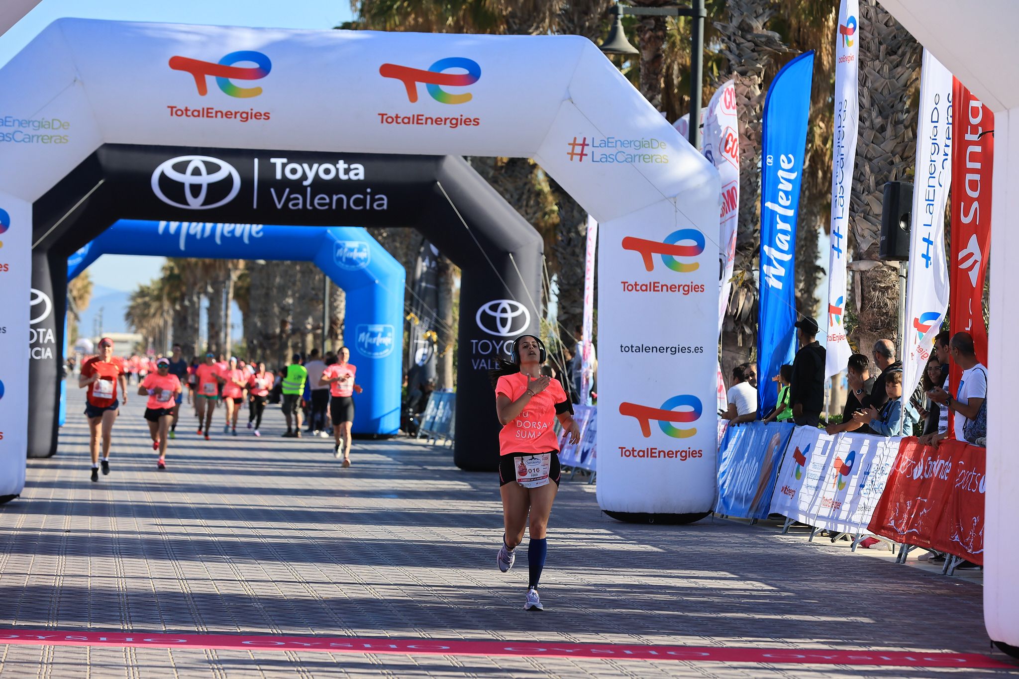 Las mejores fotos de la Carrera de la Mujer Central Lechera Asturiana de Valencia. 0431