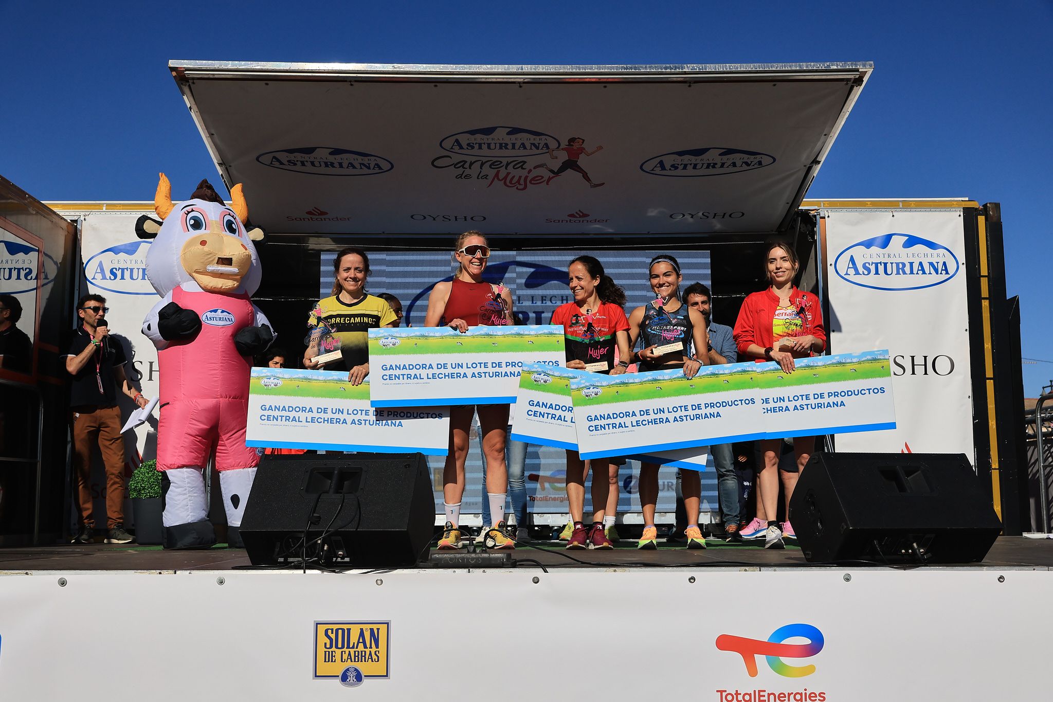 Las mejores fotos de la Carrera de la Mujer Central Lechera Asturiana de Valencia. 0939