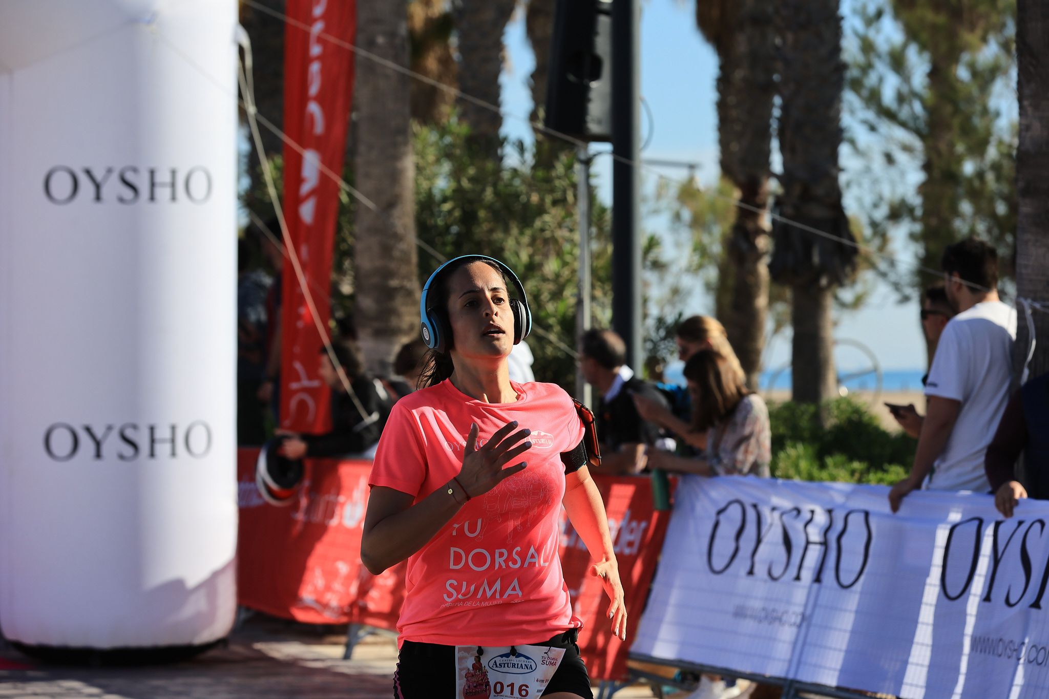 Las mejores fotos de la Carrera de la Mujer Central Lechera Asturiana de Valencia. 0435