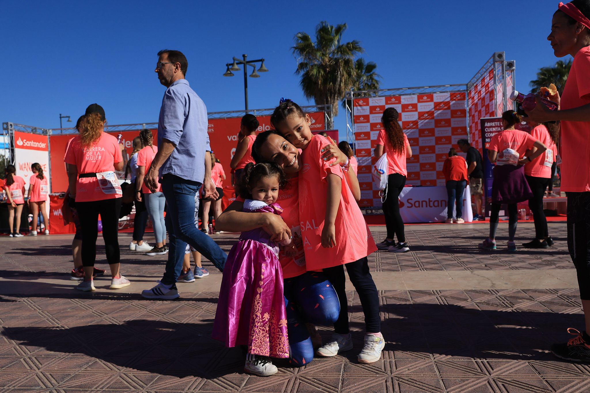 Las mejores fotos de la Carrera de la Mujer Central Lechera Asturiana de Valencia. 0948