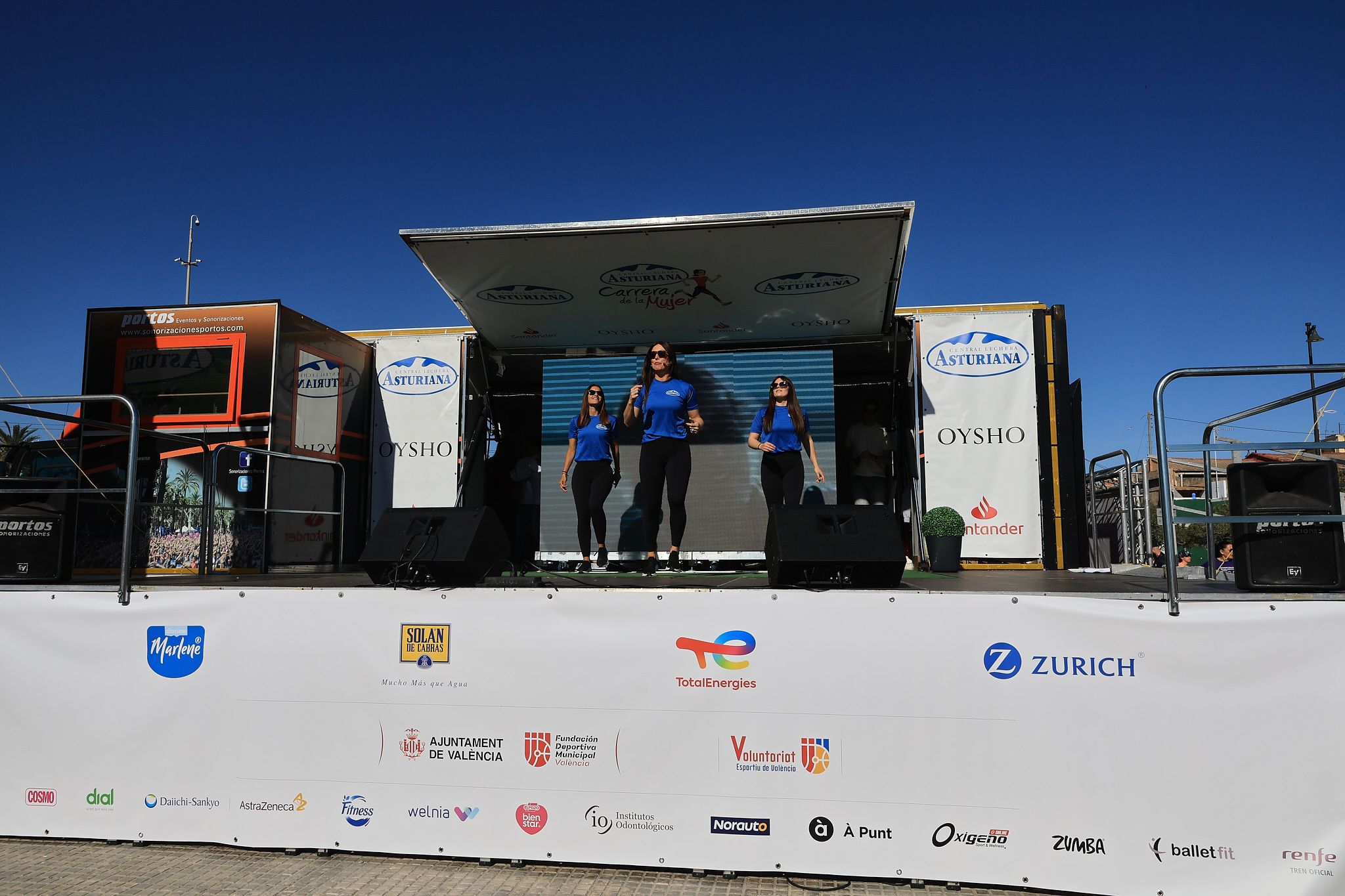 Las mejores fotos de la Carrera de la Mujer Central Lechera Asturiana de Valencia. 0953