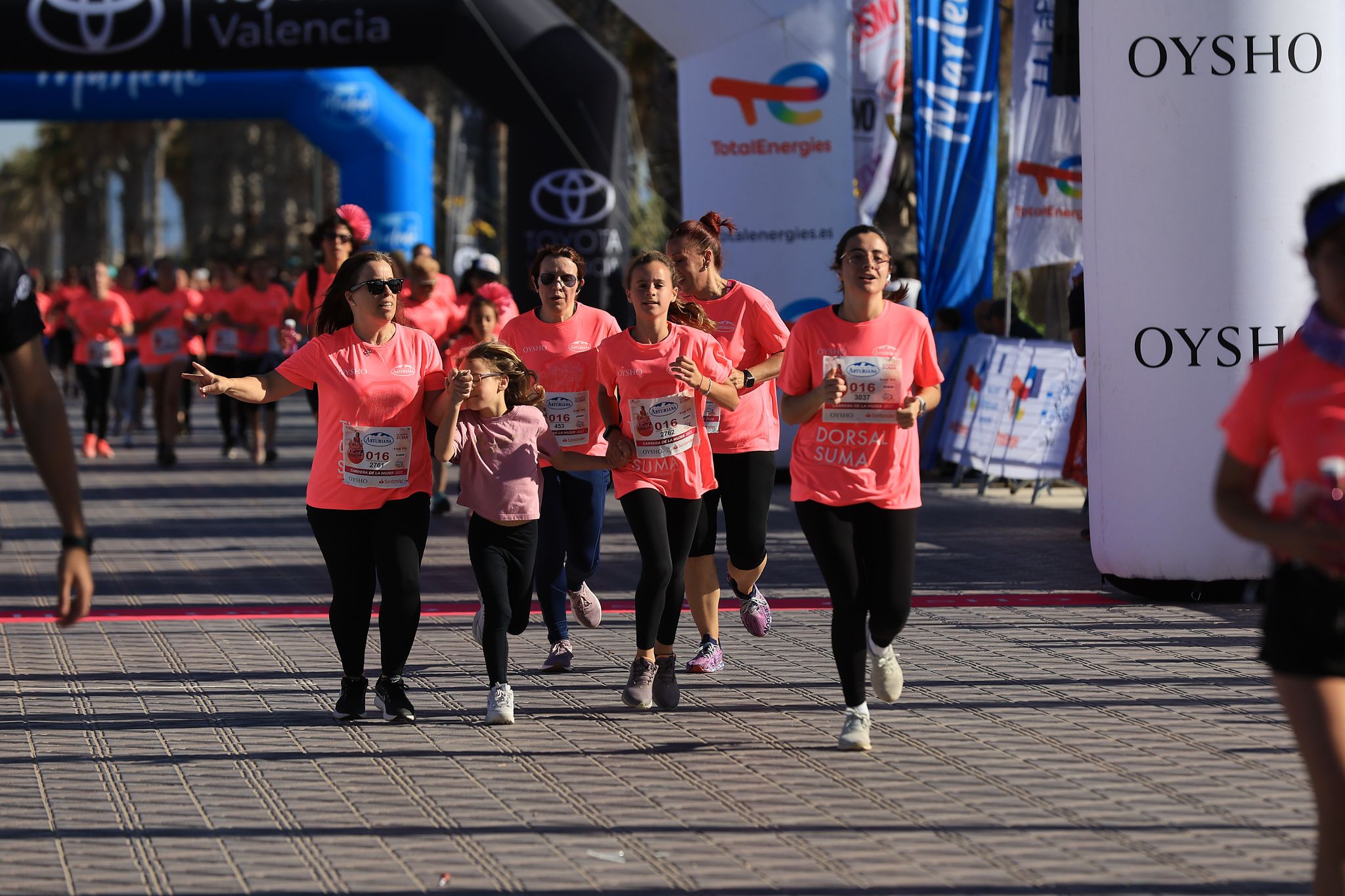 Las mejores fotos de la Carrera de la Mujer Central Lechera Asturiana de Valencia. 0749