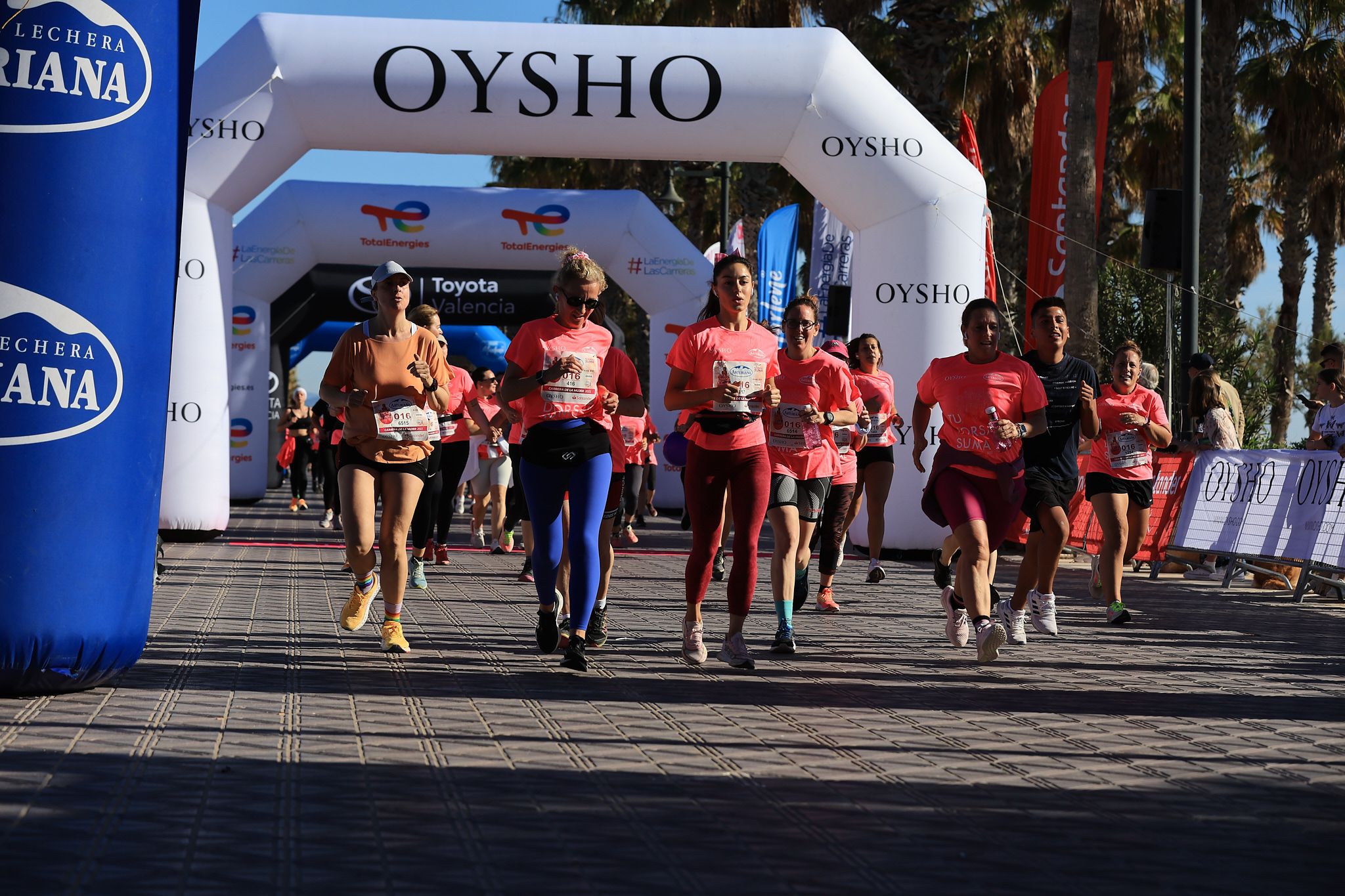 Las mejores fotos de la Carrera de la Mujer Central Lechera Asturiana de Valencia. 0759