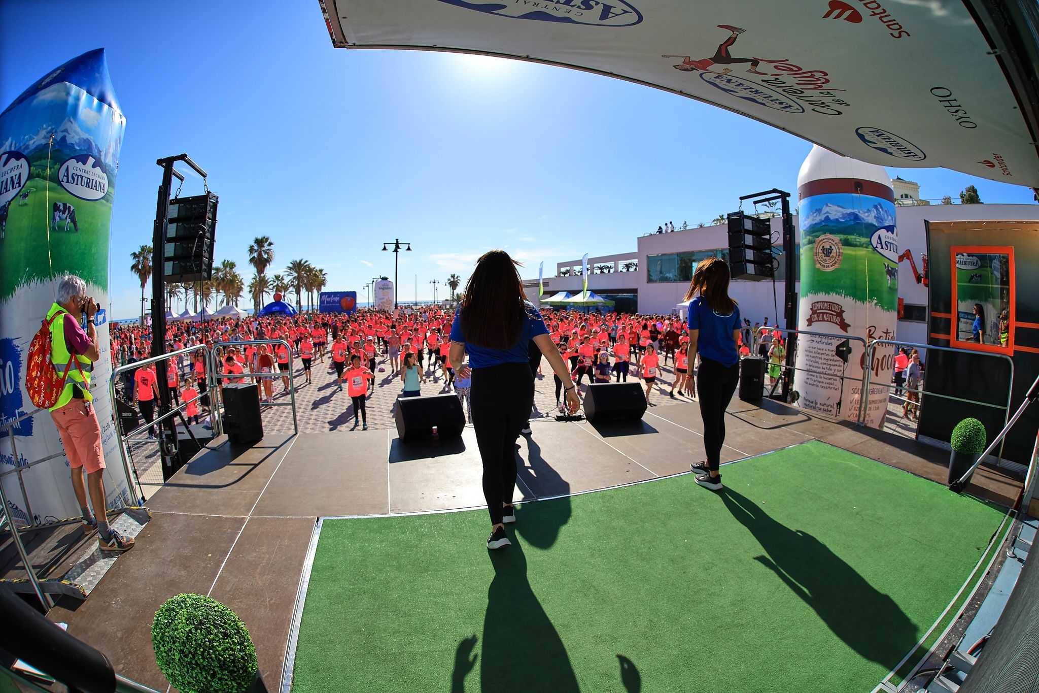 Las mejores fotos de la Carrera de la Mujer Central Lechera Asturiana de Valencia. 0973