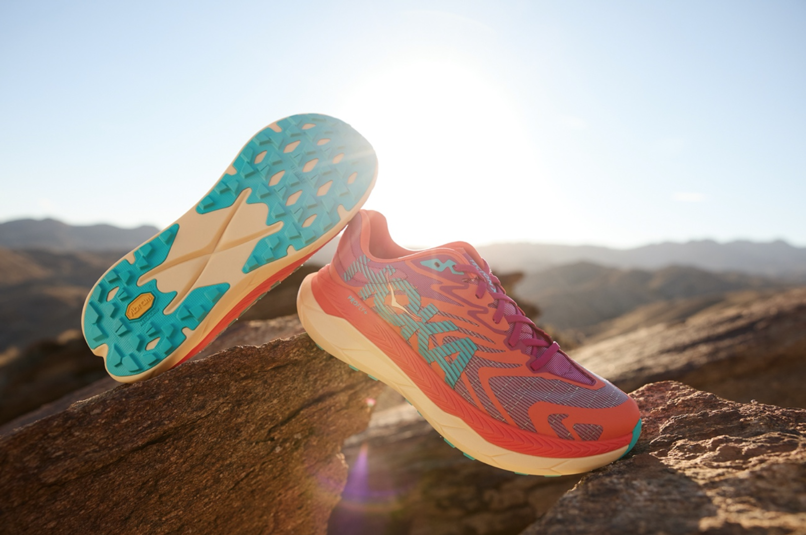 Presentadas las nuevas Tecton X 2 de HOKA.