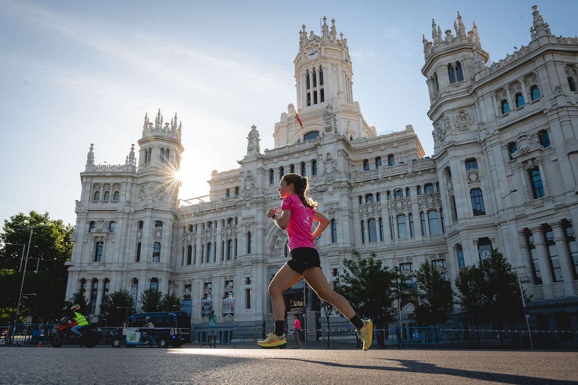 Una preciosa celebración deportiva del Día de la Madre en la Carrera de la Mujer de Madrid / Foto: Izán Galián