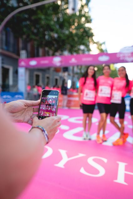 Las mejores fotos de la Carrera de la Mujer Central Lechera Asturiana de Madrid. 0026 2