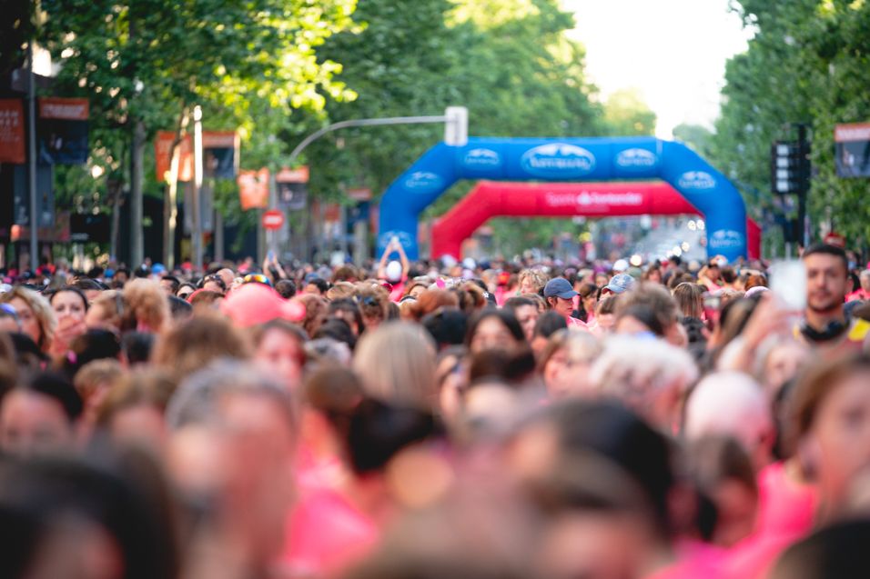 Las mejores fotos de la Carrera de la Mujer Central Lechera Asturiana de Madrid. 0030 2