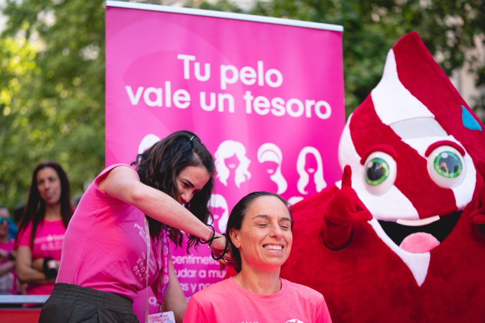 Las mejores fotos de la Carrera de la Mujer Central Lechera Asturiana de Madrid. 0044 2