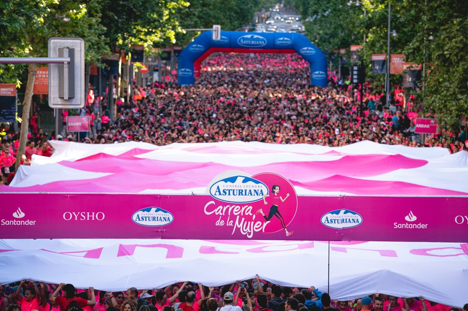 Las mejores fotos de la Carrera de la Mujer Central Lechera Asturiana de Madrid. 0107 2