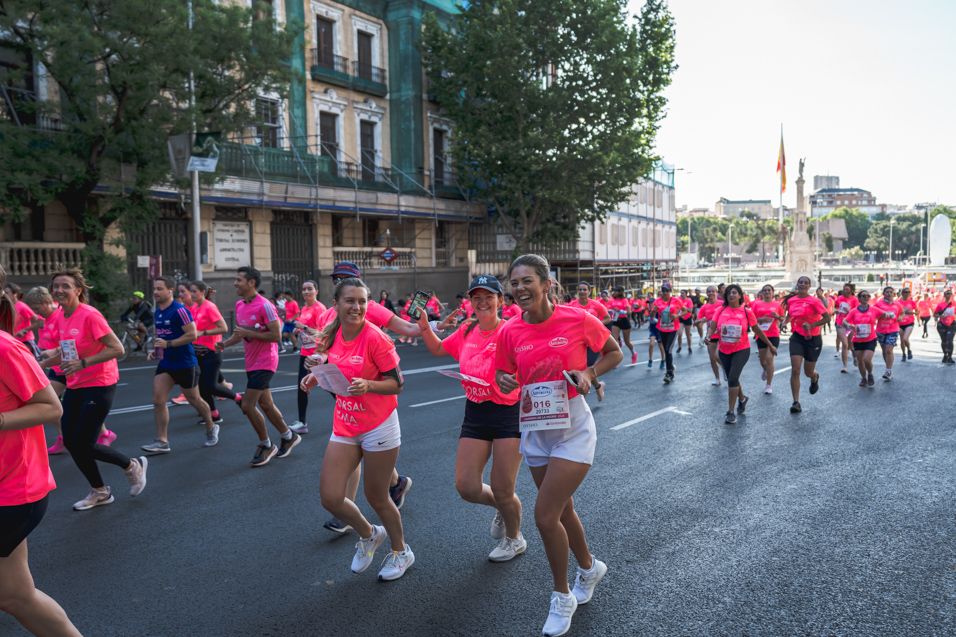 Las mejores fotos de la Carrera de la Mujer Central Lechera Asturiana de Madrid. 0764 2