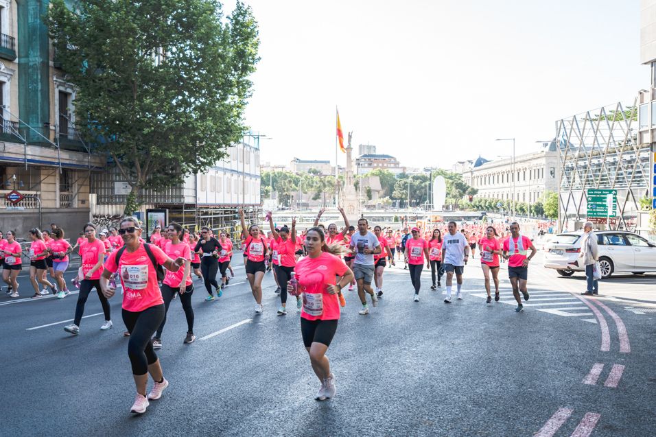 Las mejores fotos de la Carrera de la Mujer Central Lechera Asturiana de Madrid. 0772 2