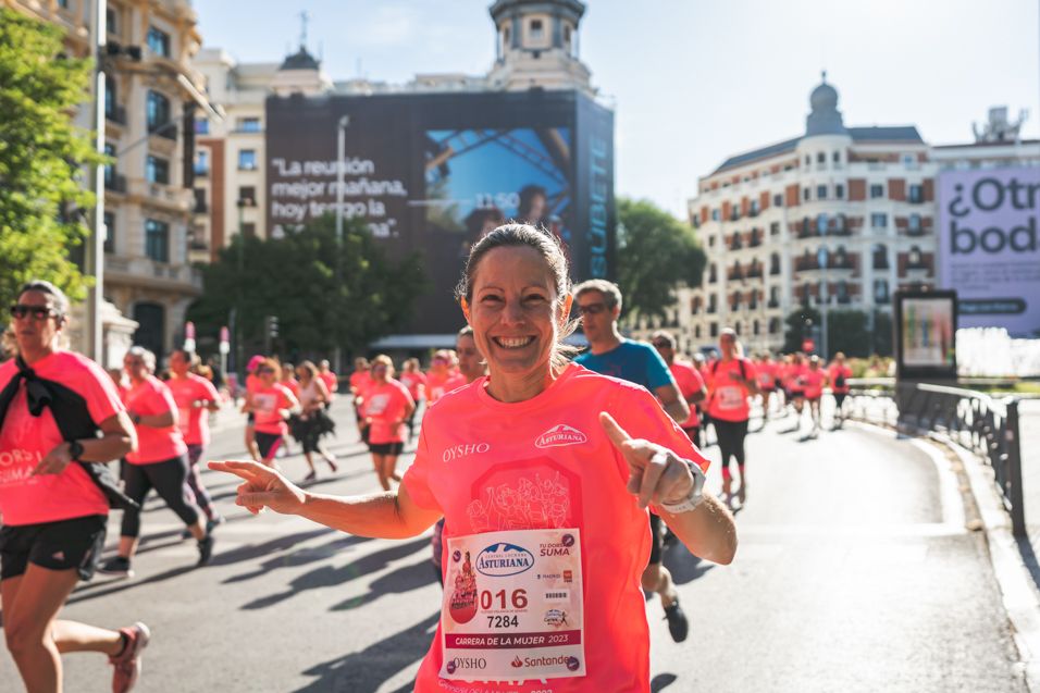 Las mejores fotos de la Carrera de la Mujer Central Lechera Asturiana de Madrid. 0784 2